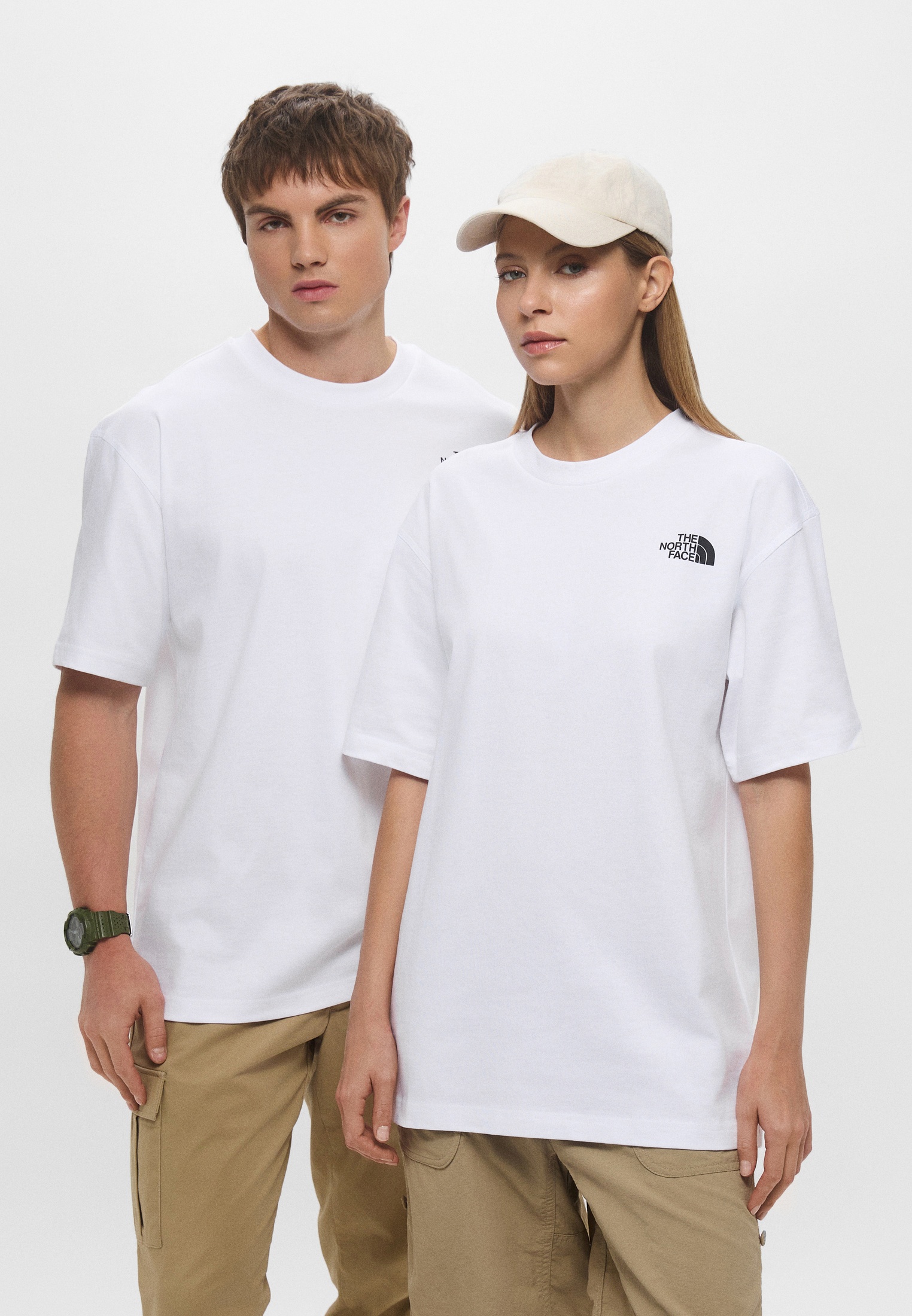 Футболка The North Face (Зе Норт Фейс) NF0A8C1R