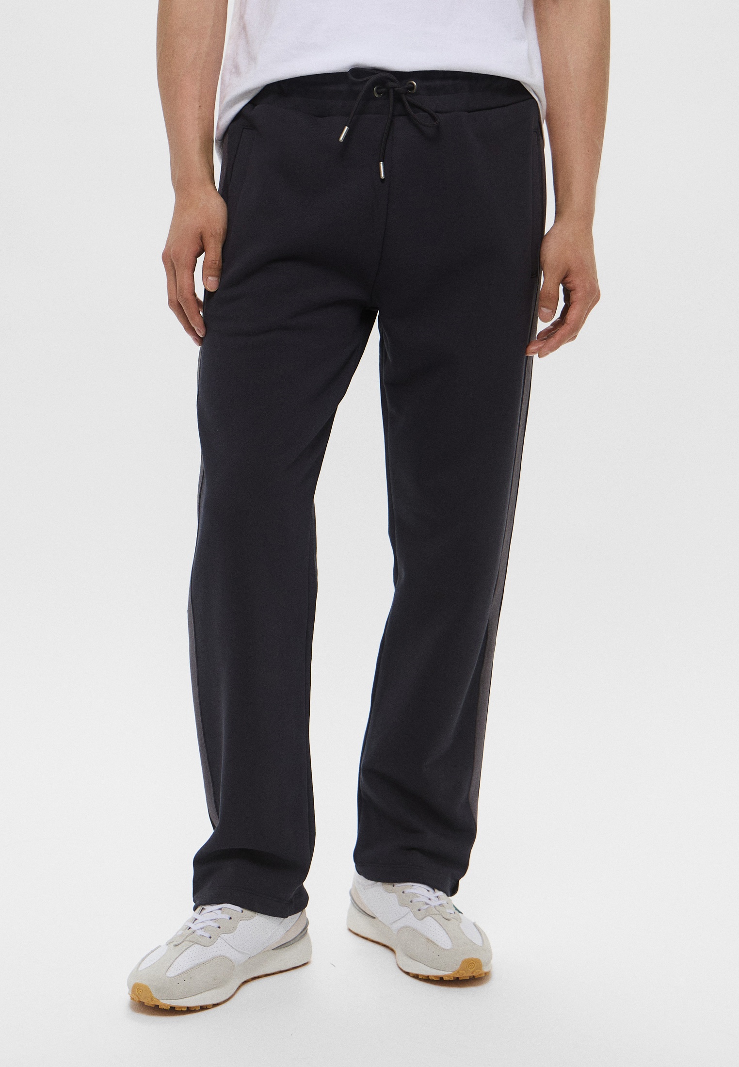 Мужские спортивные брюки Bikkembergs (Биккембергс) BMF0726