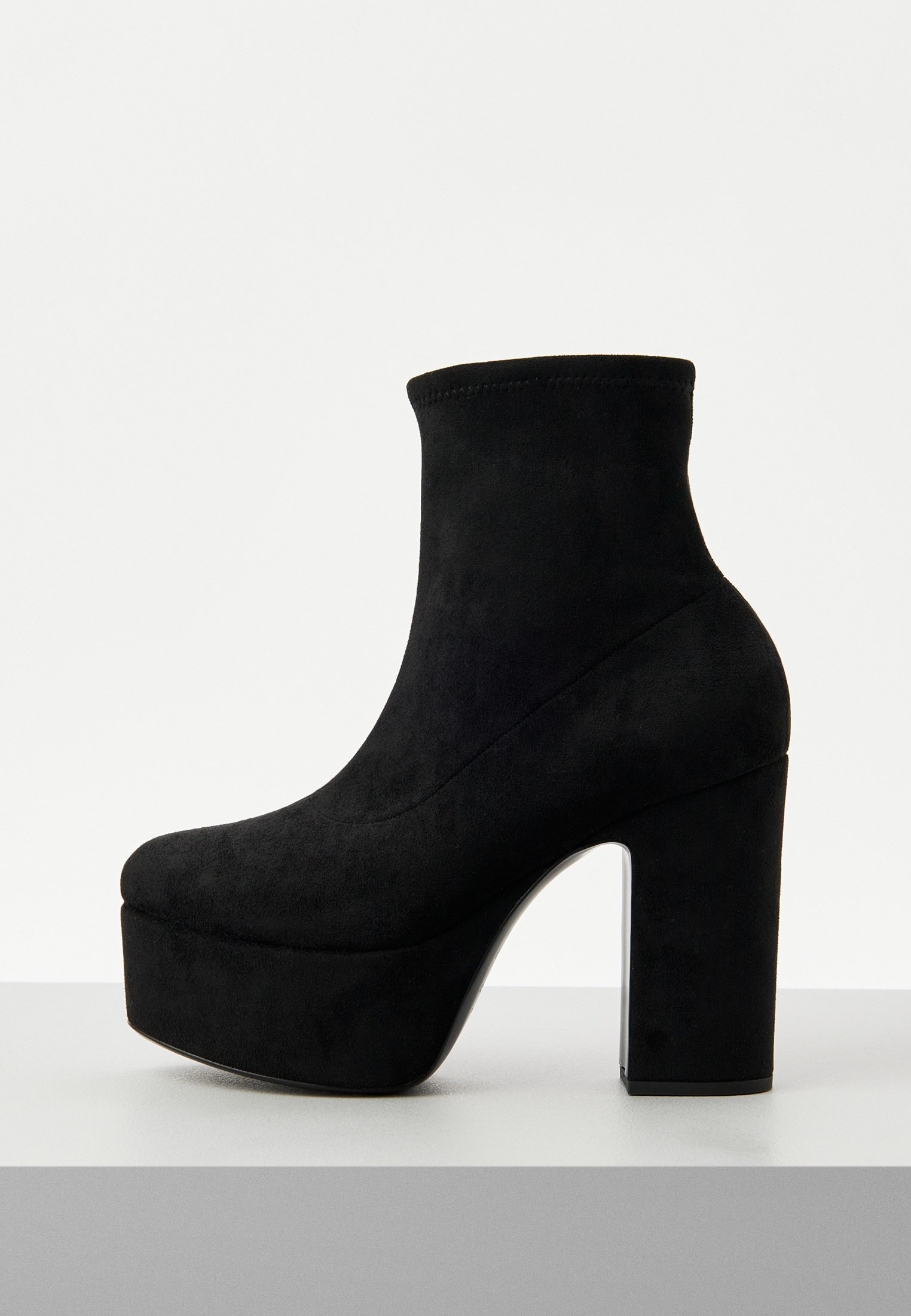 Женские ботильоны Casadei Ботильоны Casadei