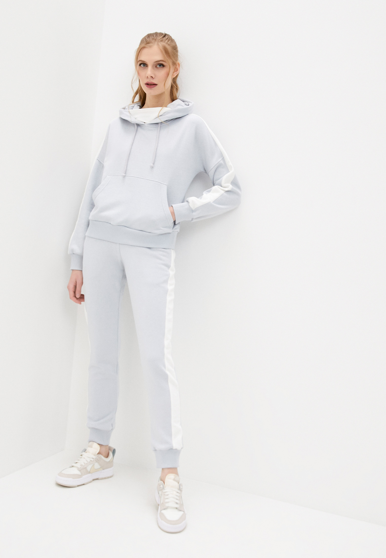 Купить Серый Спортивный Костюм Женский