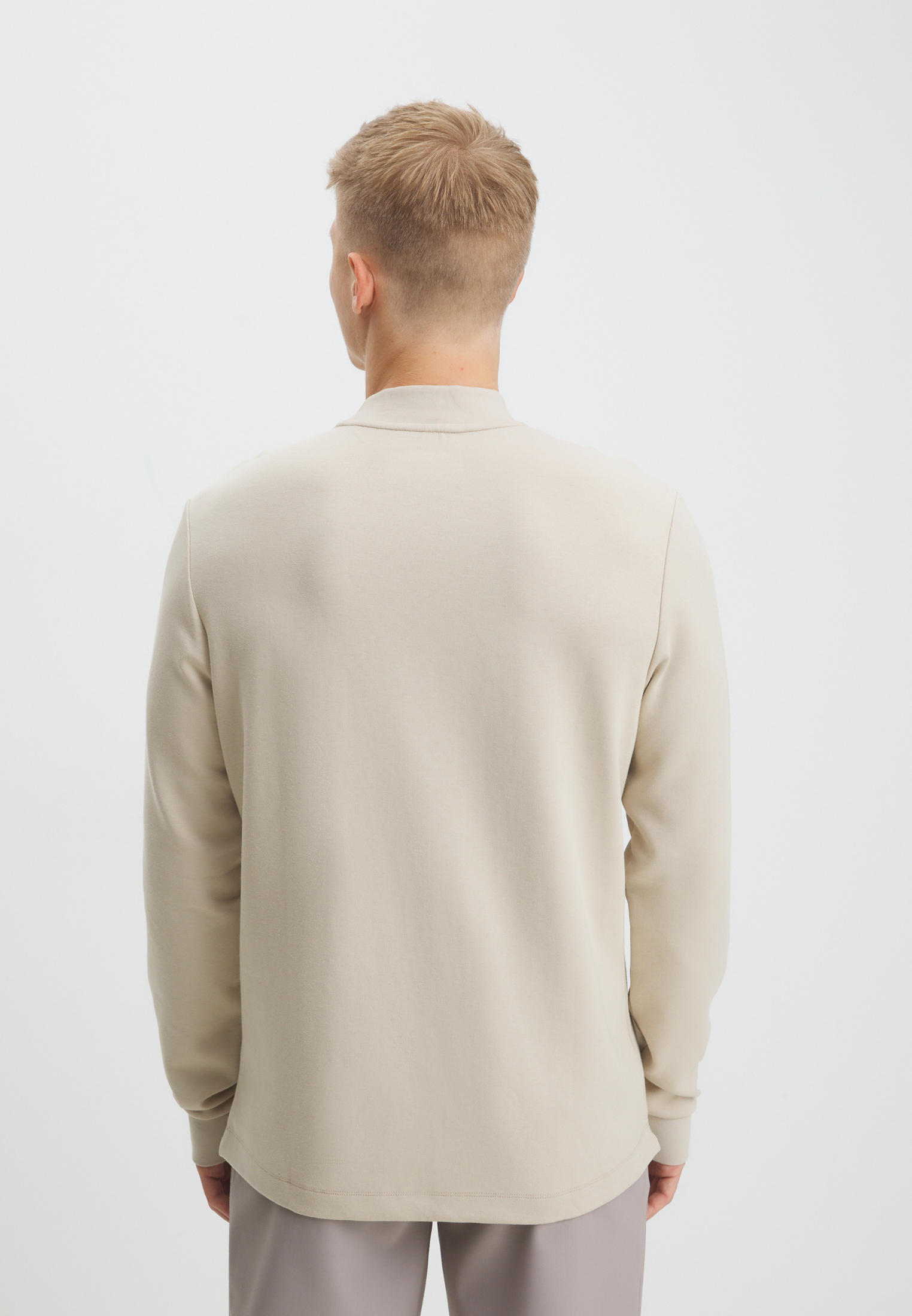 Футболка с длинным рукавом Maison David 4311074