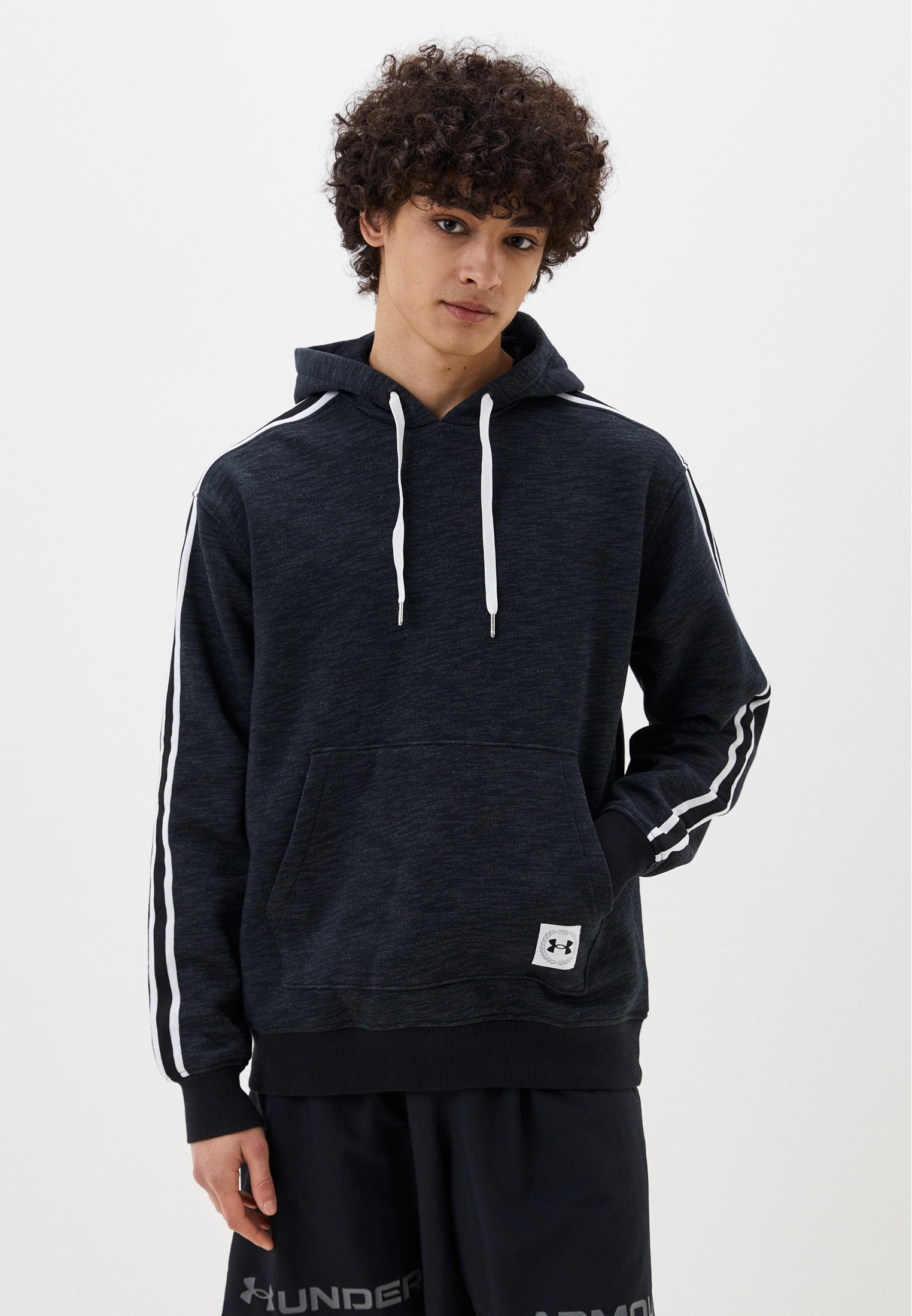 Мужские худи Under Armour 1373813-001-LG