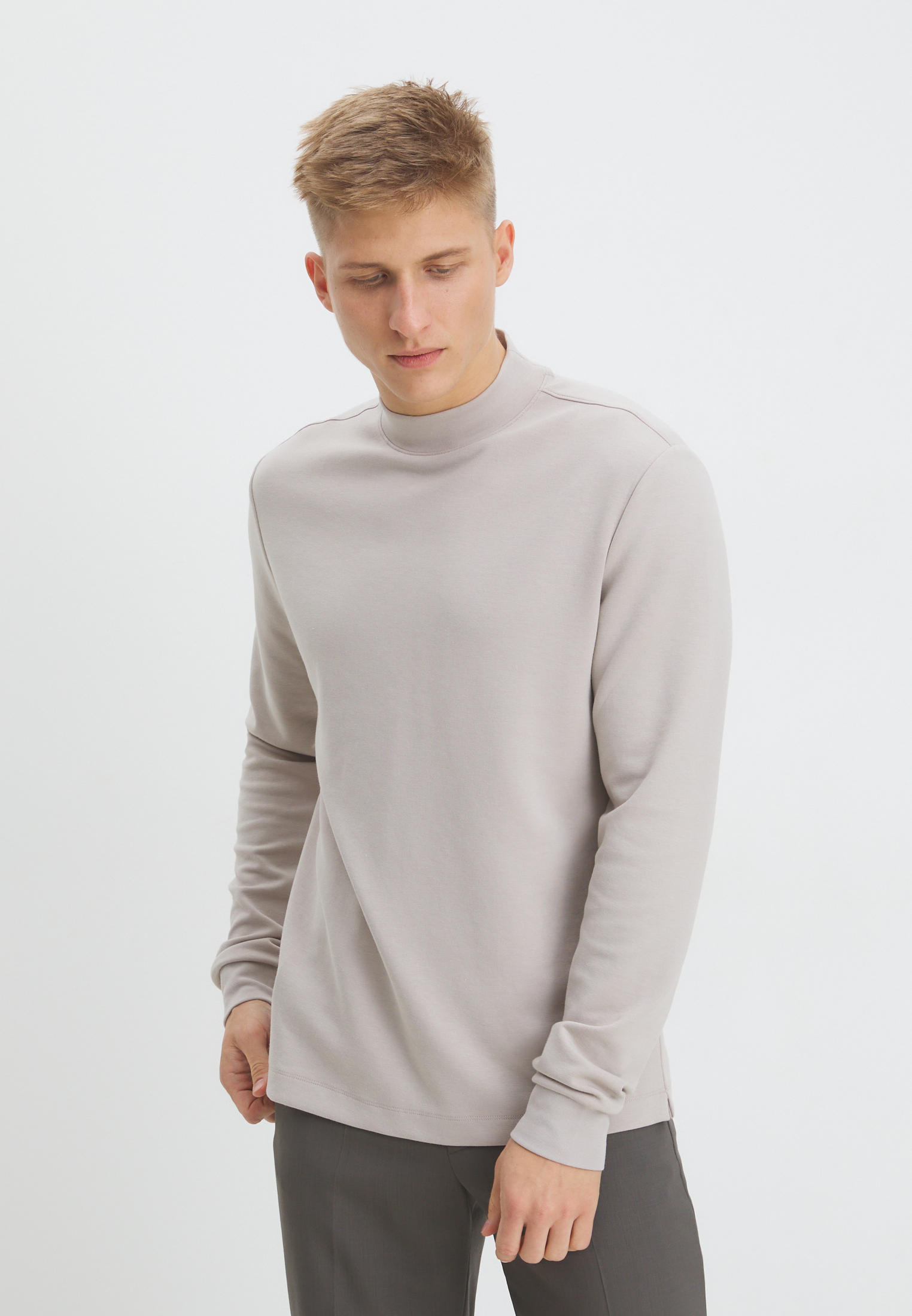 Футболка с длинным рукавом Maison David 4311088