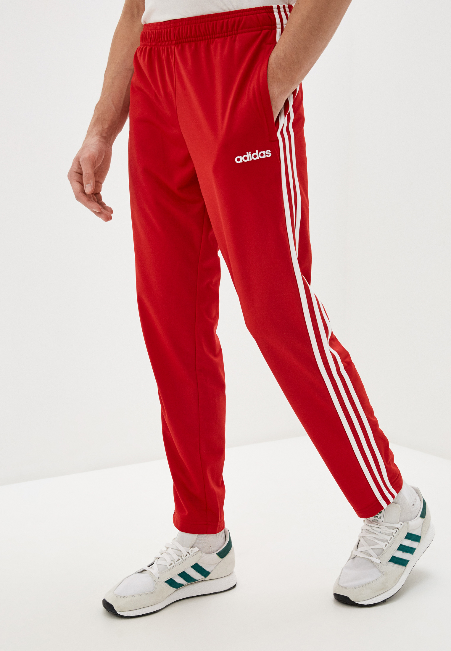 Красные штаны адидас. Adidas брюки спортивные e 3s t PNT Tric. Штаны adidas fm6280. Adidas Originals Red штаны. Спортивные штаны мужские адидас fm5428.