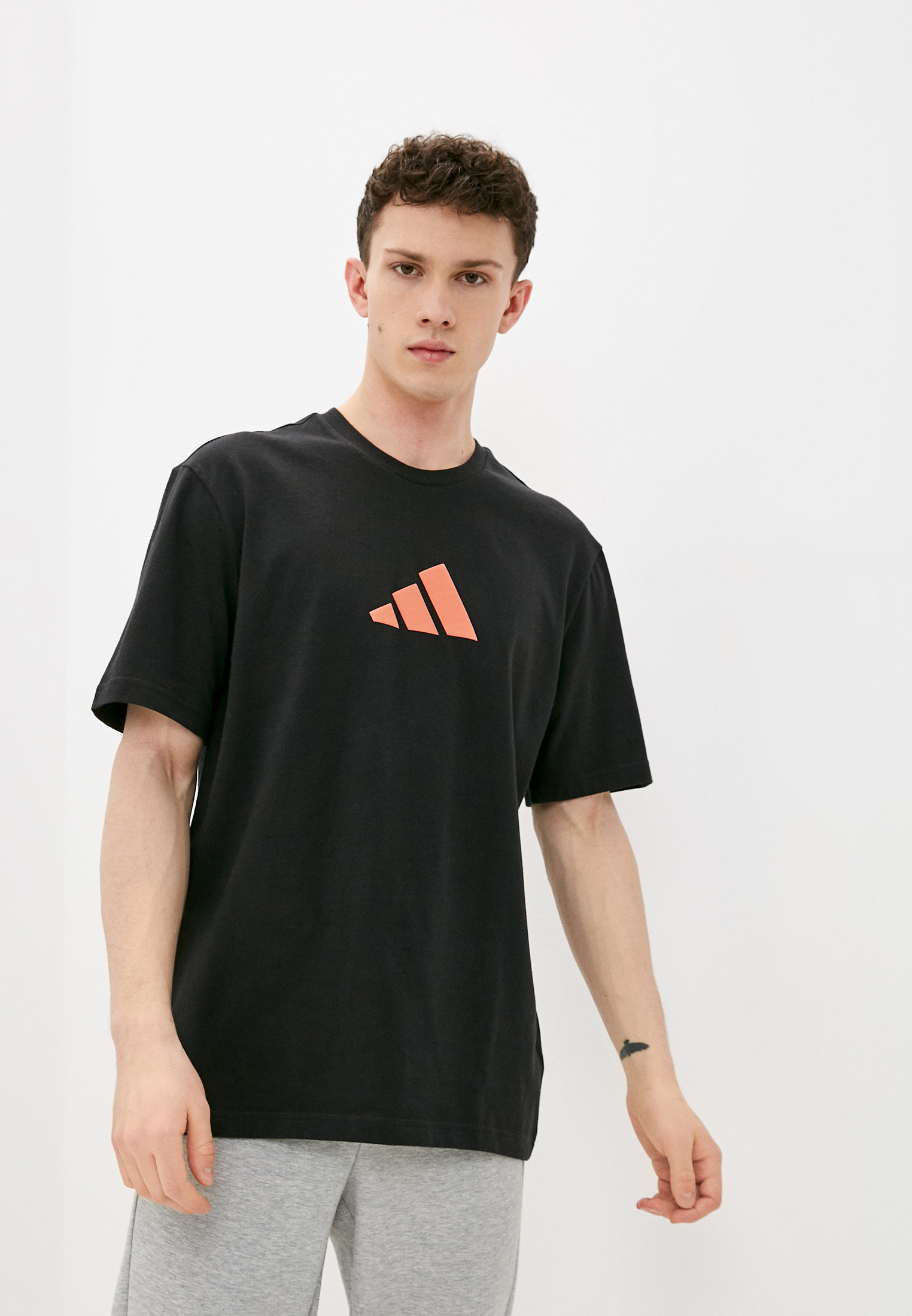 Футболка adidas CAMO LOOSE TEE, цвет: черный, AD002EMLUFI7 — купить в  интернет-магазине Lamoda