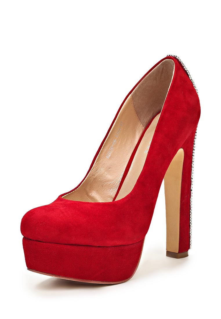 Туфли для твиста. Красные лаковые туфли с разноцветными камнями на каблуке. Говорящие туфли. Galliano обувь. Туфли одна туфля.