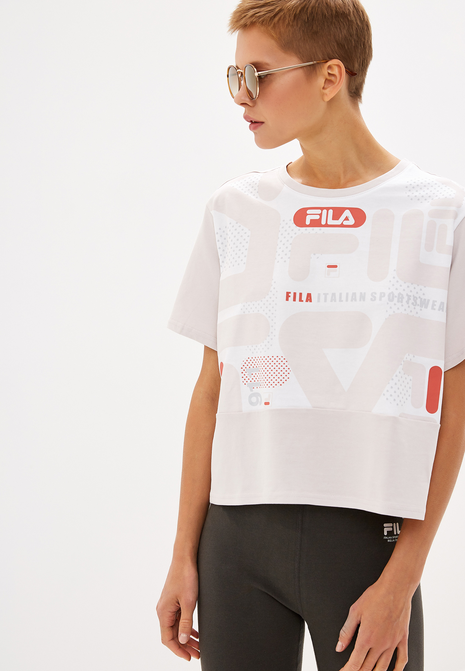 Футболка Fila, цвет: бежевый, FI030EWGEZY3 — купить в интернет-магазине ...