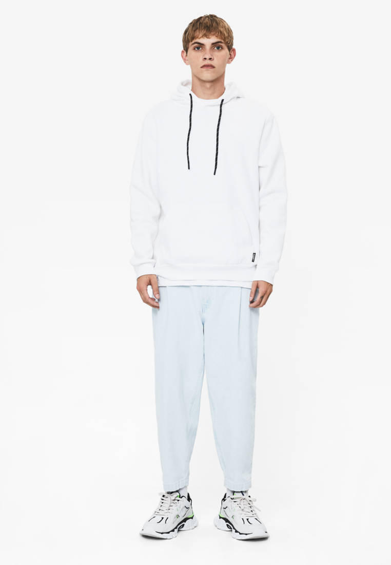 Худи Bershka за 1 799 ₽. в интернет-магазине Lamoda.ru