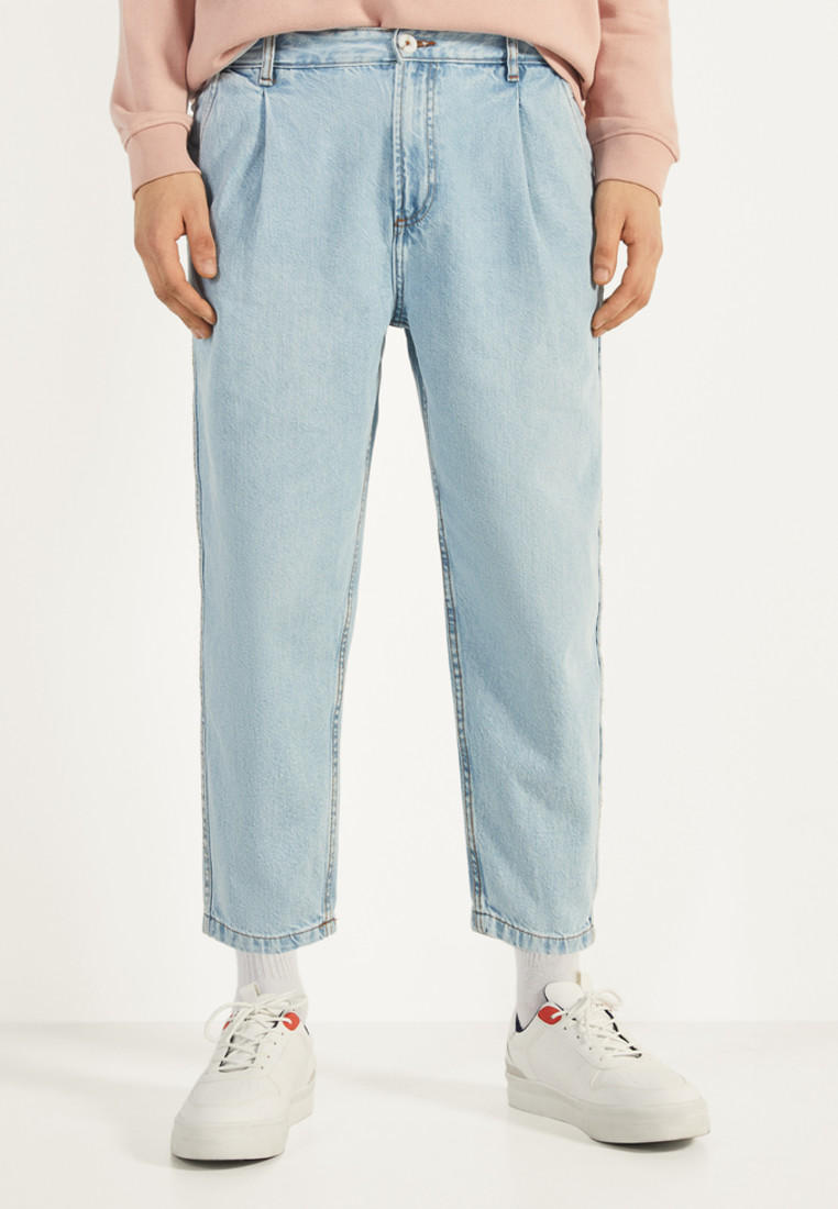 Джинсы Bershka за 2 999 ₽. в интернет-магазине Lamoda.ru