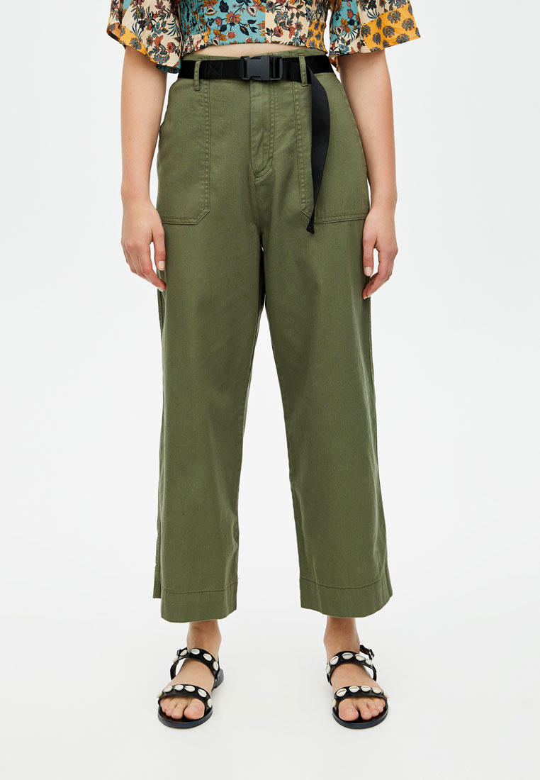 Брюки Pull&Bear, цвет: хаки, IX001XW007VI — купить в интернет-магазине ...