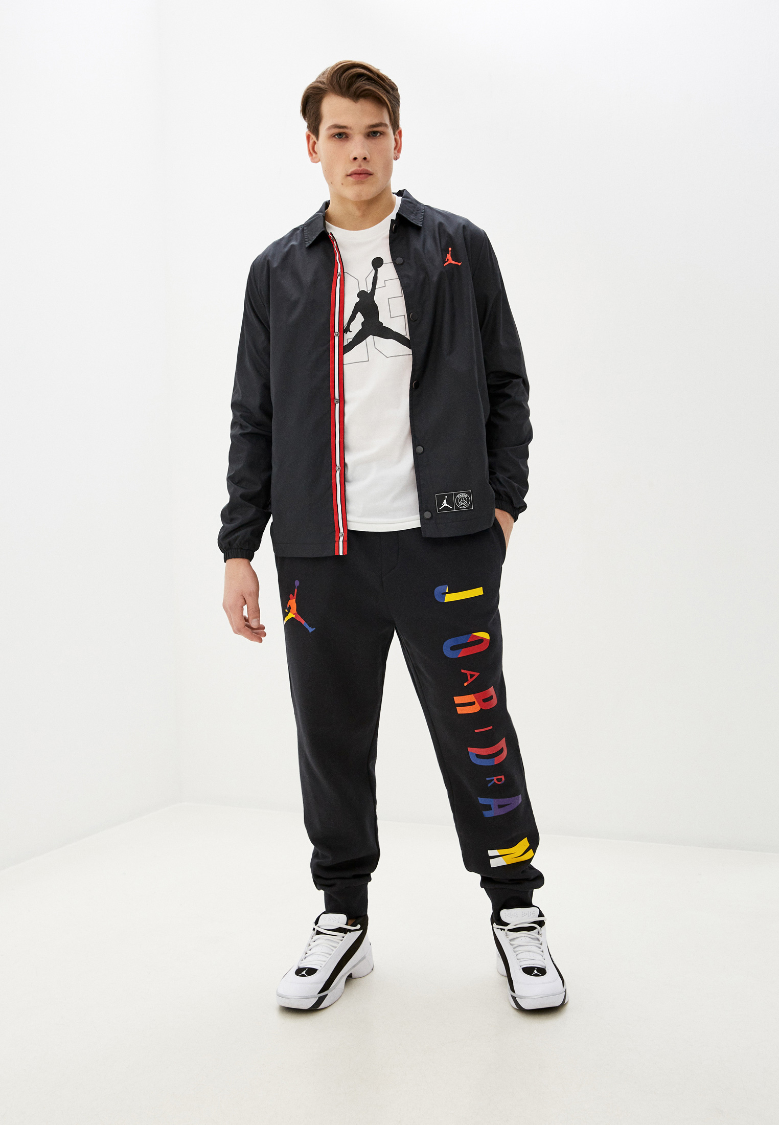 Veste psg jordan coach hot sale