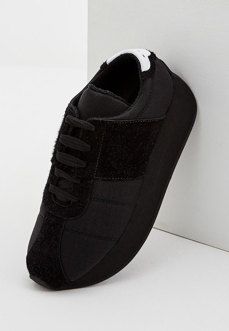 Кроссовки loro piana. Reebok classic черные замшевые мужские. Reebok classic leather tdc. Мужские кроссовки замшевые валберис. Reebok черные замшевые кроссовки мужские.