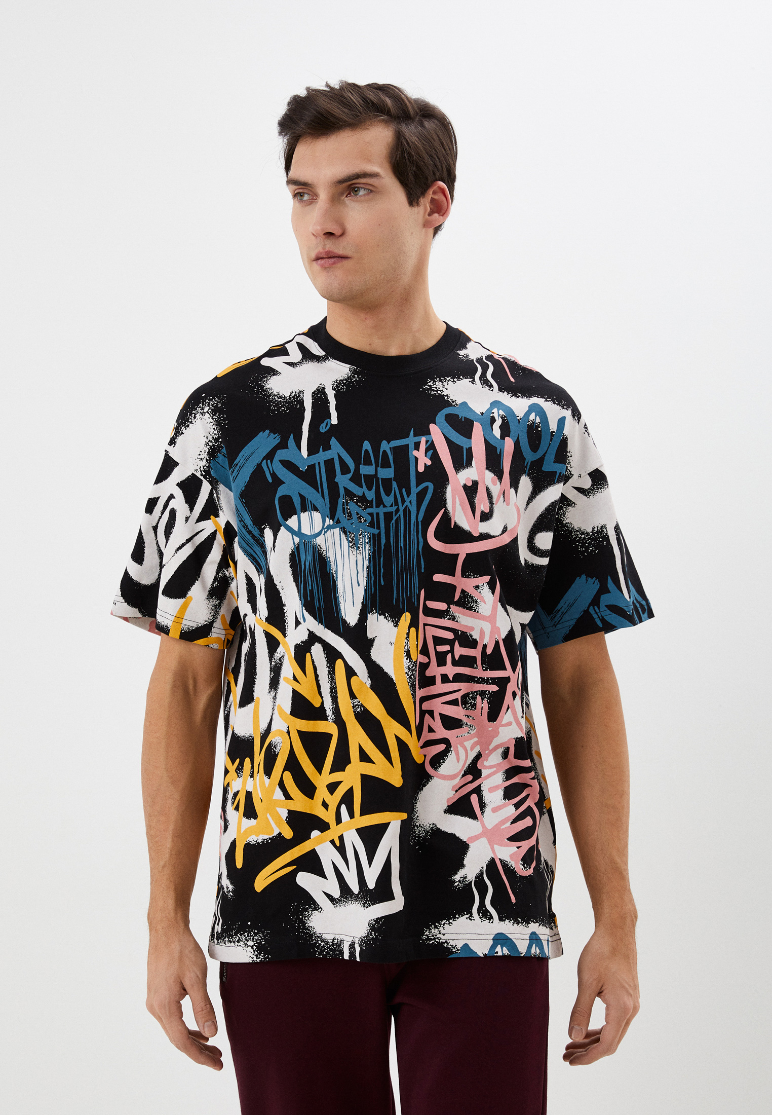 Футболка Gloria Jeans, цвет черный, MP002XM0A1YL — купить в интернет