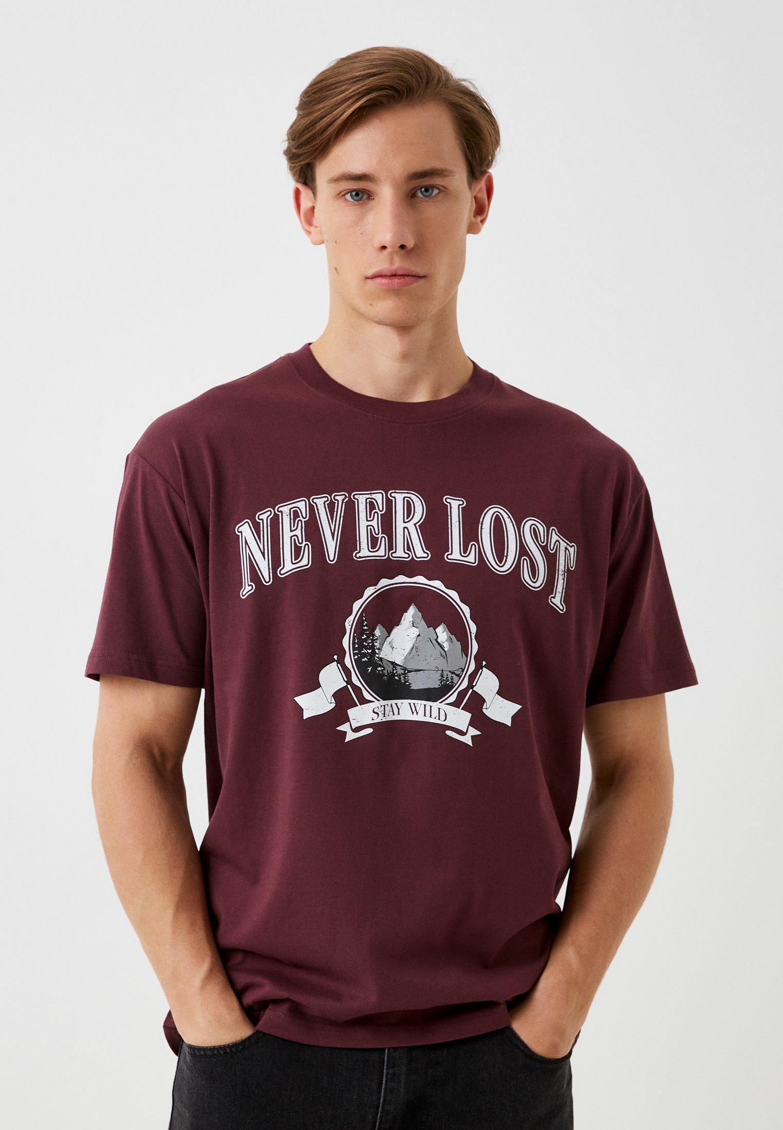 Футболка Gloria Jeans, цвет: бордовый, MP002XM0AYCP — купить в интернет ...