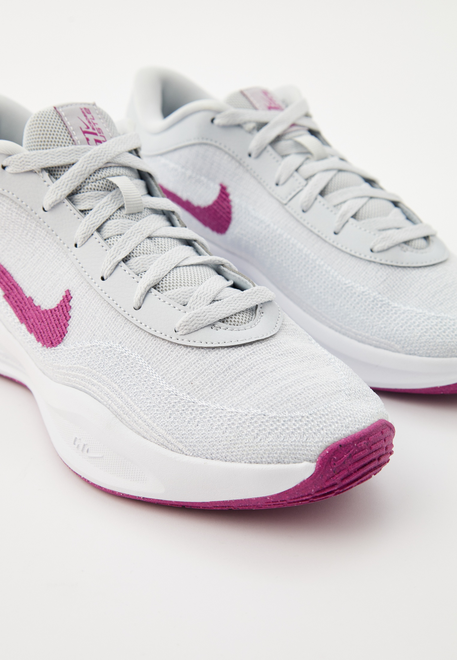 Кроссовки Nike G.T. HUSTLE ACADEMY, цвет: серый, MP002XM0DD12