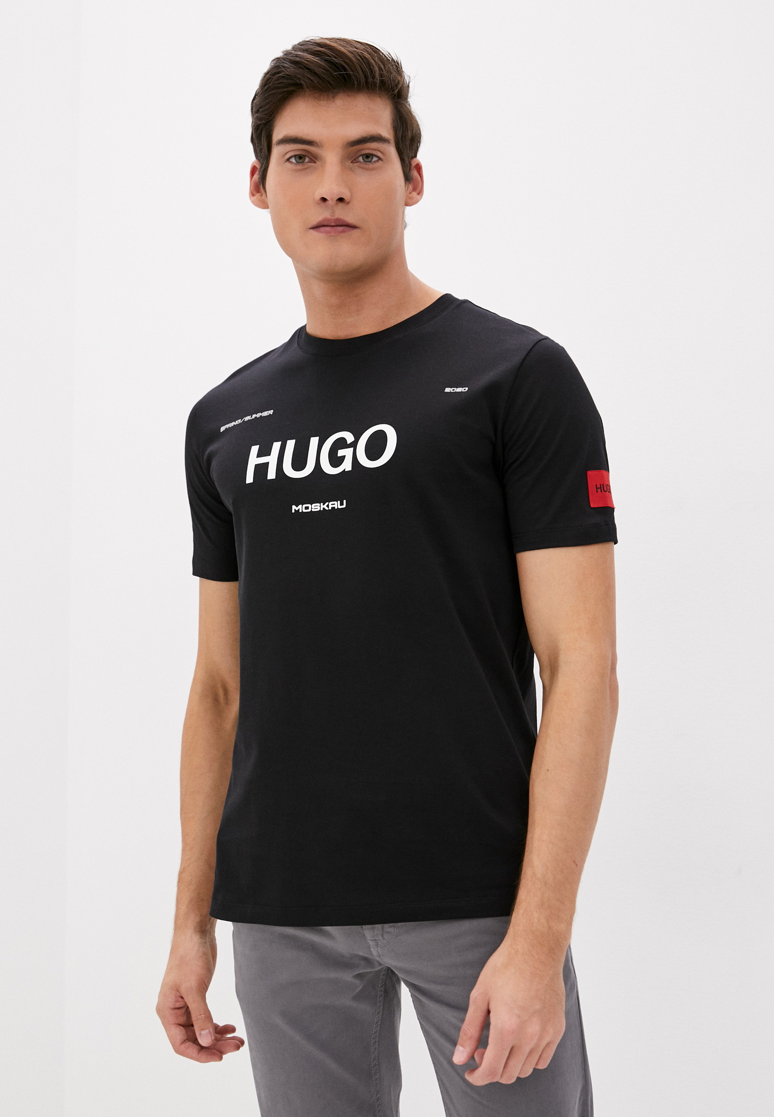 Купить футболку hugo. Футболка Hugo. Хуго футболка мужская. Футболка Хьюго босс мужская черная. Майка мужская Hugo.