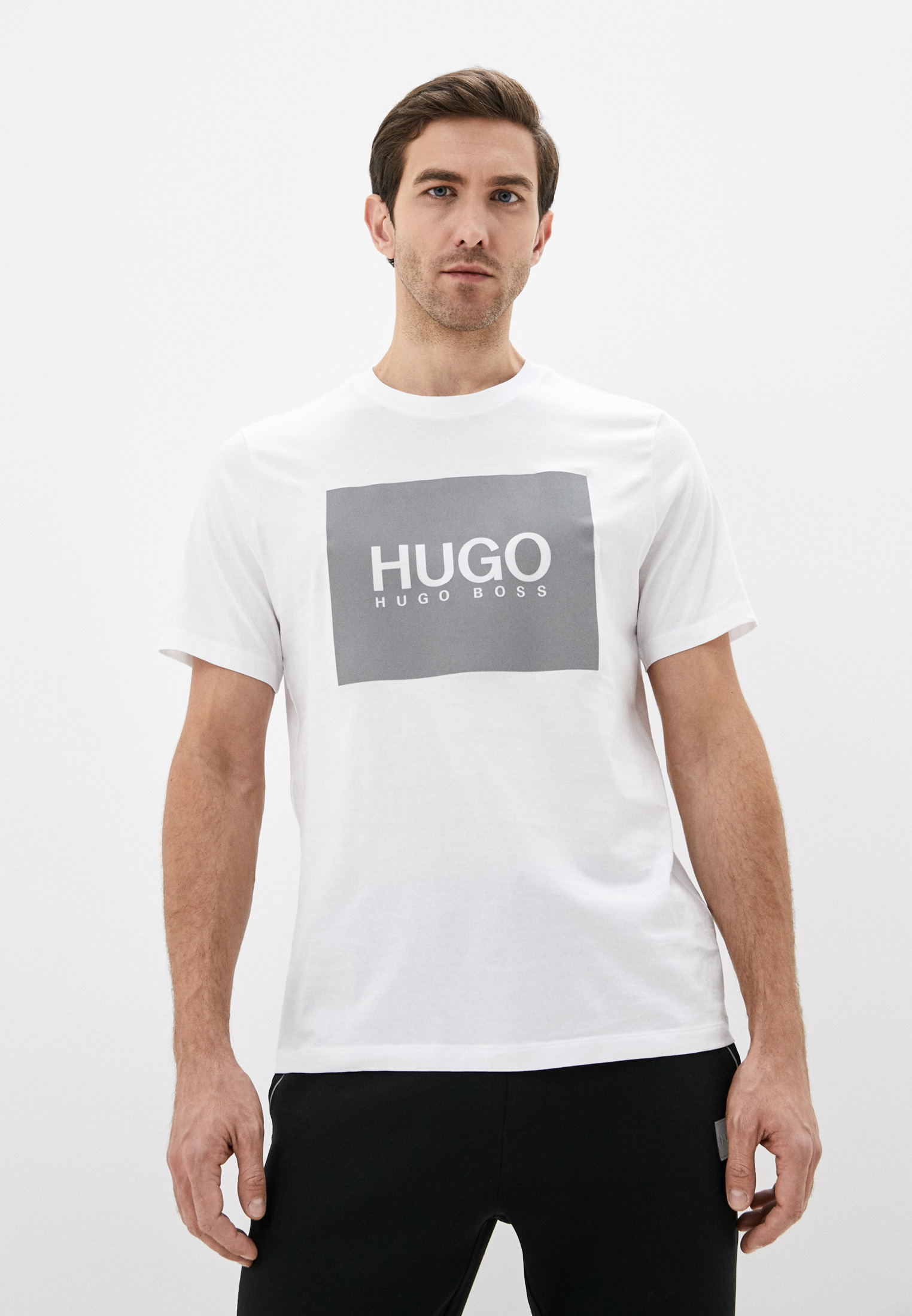 Купить футболку hugo. Белая футболка Хуго. Футболка Хьюго. Hugo футболка мужская. Футболка белая Hugo мужская.