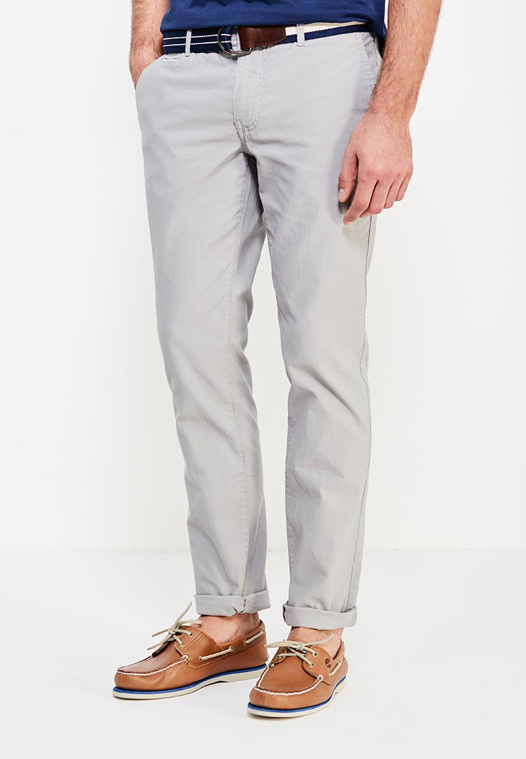 Брюки кэжуал мужские. Туфли под брюки мужские. Брюки с ботинками женские. Брюки chinos levi's. Чиносы бежевые мужские оджи.