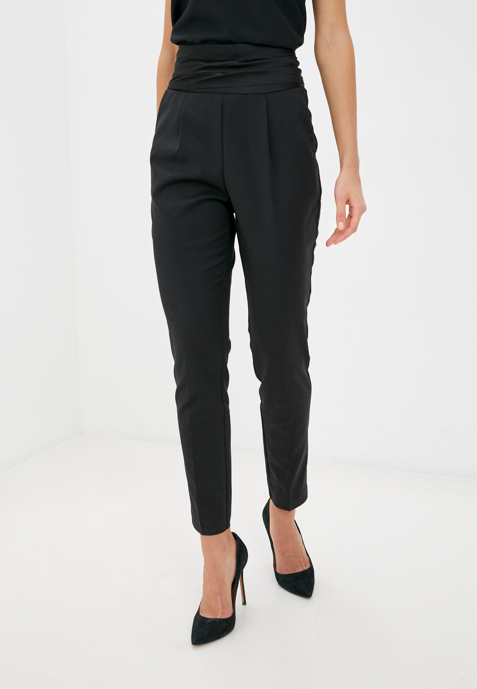 Брюки белые лав репаблик. Бордовый костюм с брюками лав репаблик. Брюки love republic черные. Брюки love republic. Штанами любовь.