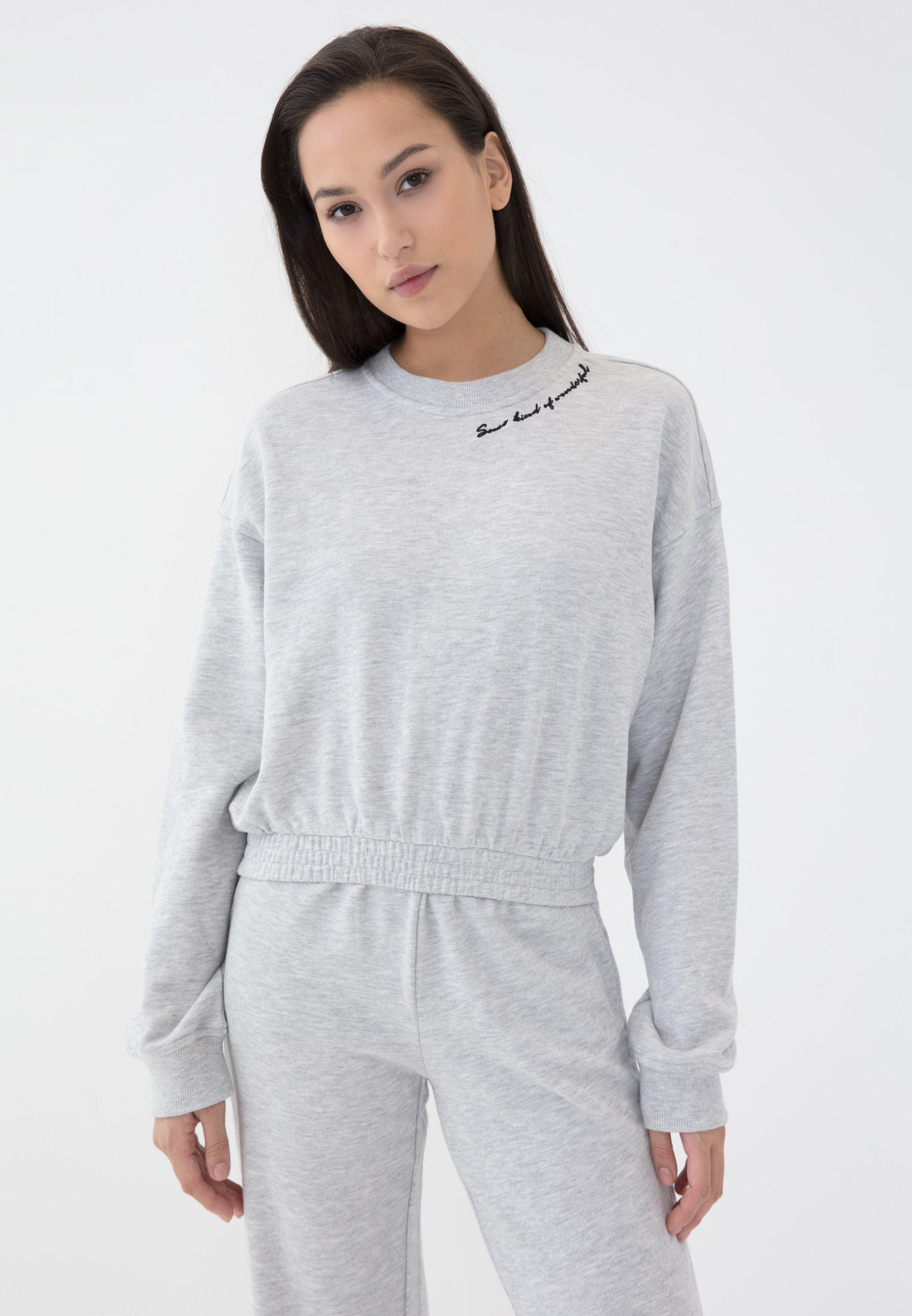Свитшот Zarina Exclusive online, цвет: серый, MP002XW04EXH — купить в ...