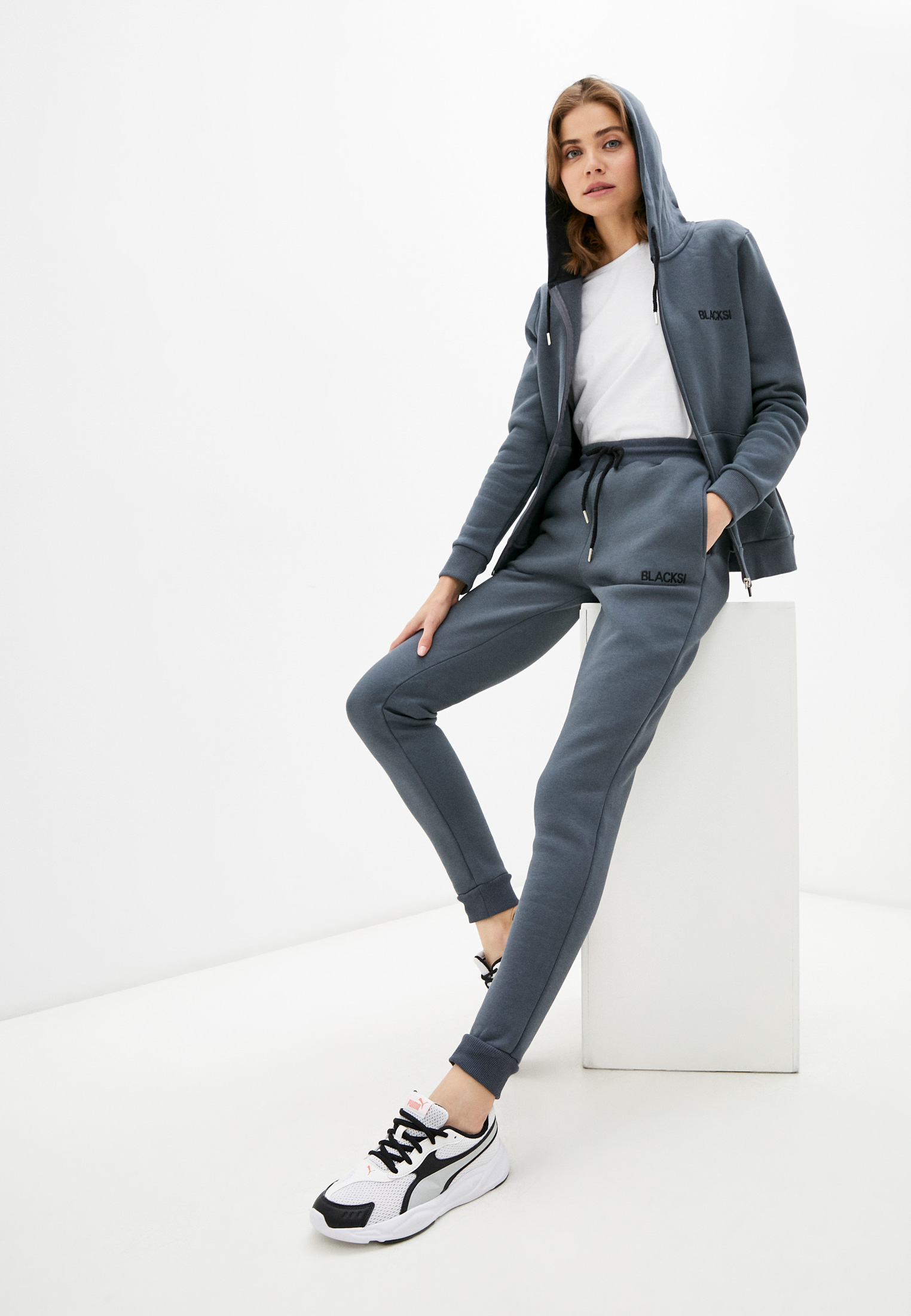 Купить Спортивный Женский Серый