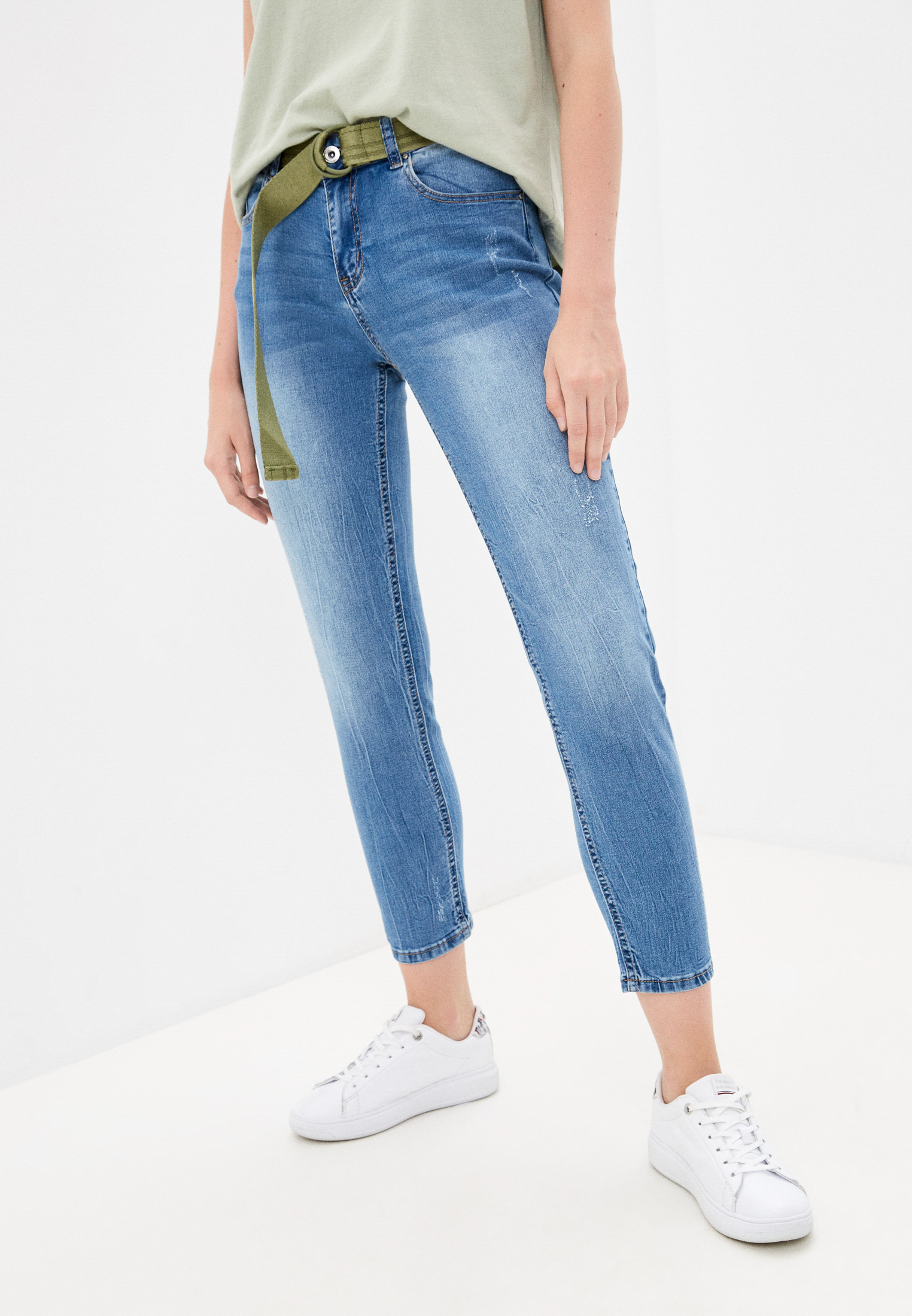 Zolla denim джинсы женские. Золла джинсы женские zolla. Zolla denim woman collection джинсы. Зола джинсы. Джинсы zolla 22211713v112.