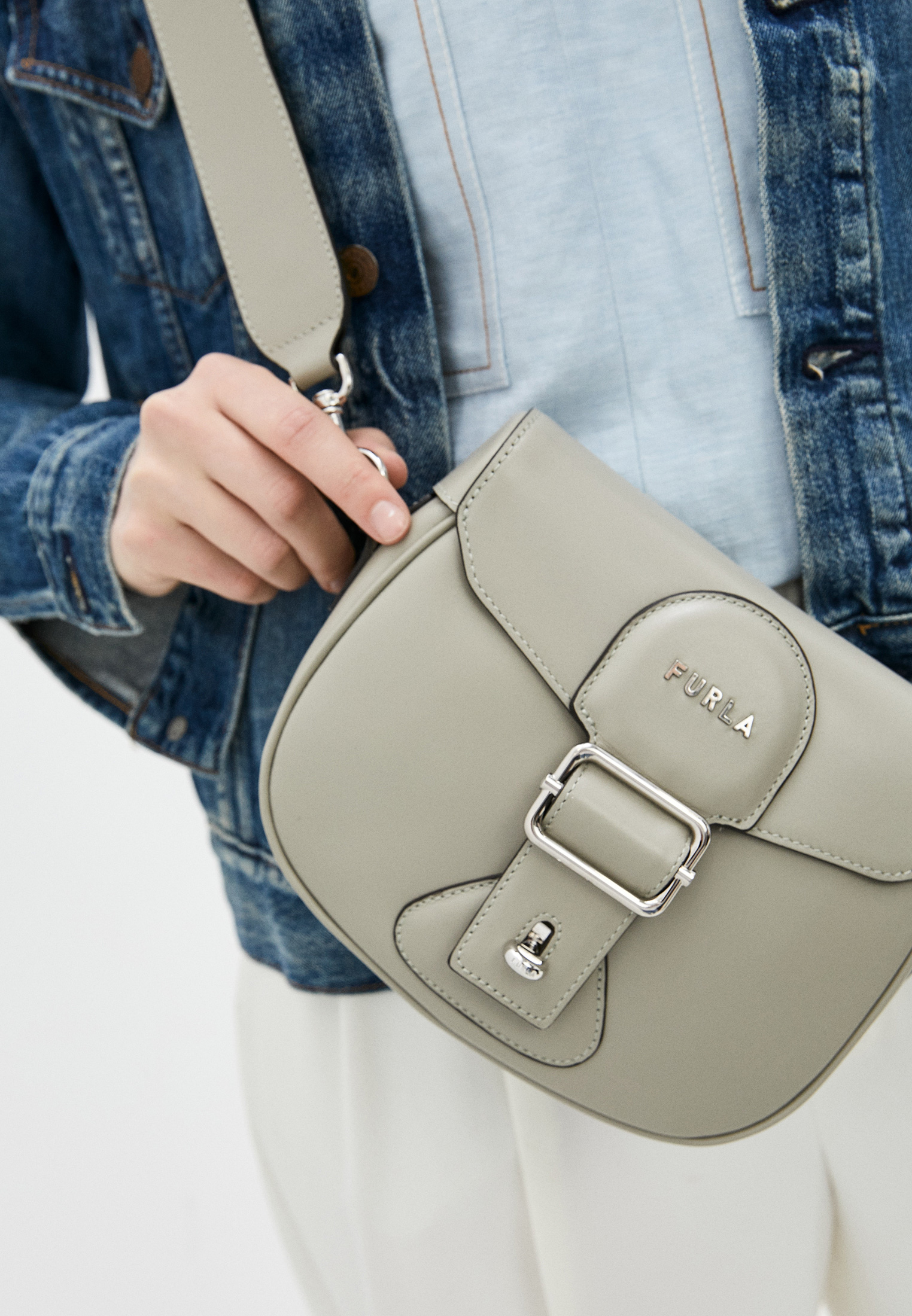 FURLA】安心関税込☆FURLA AMAZZONE S CROSSBODY 【公式通販】