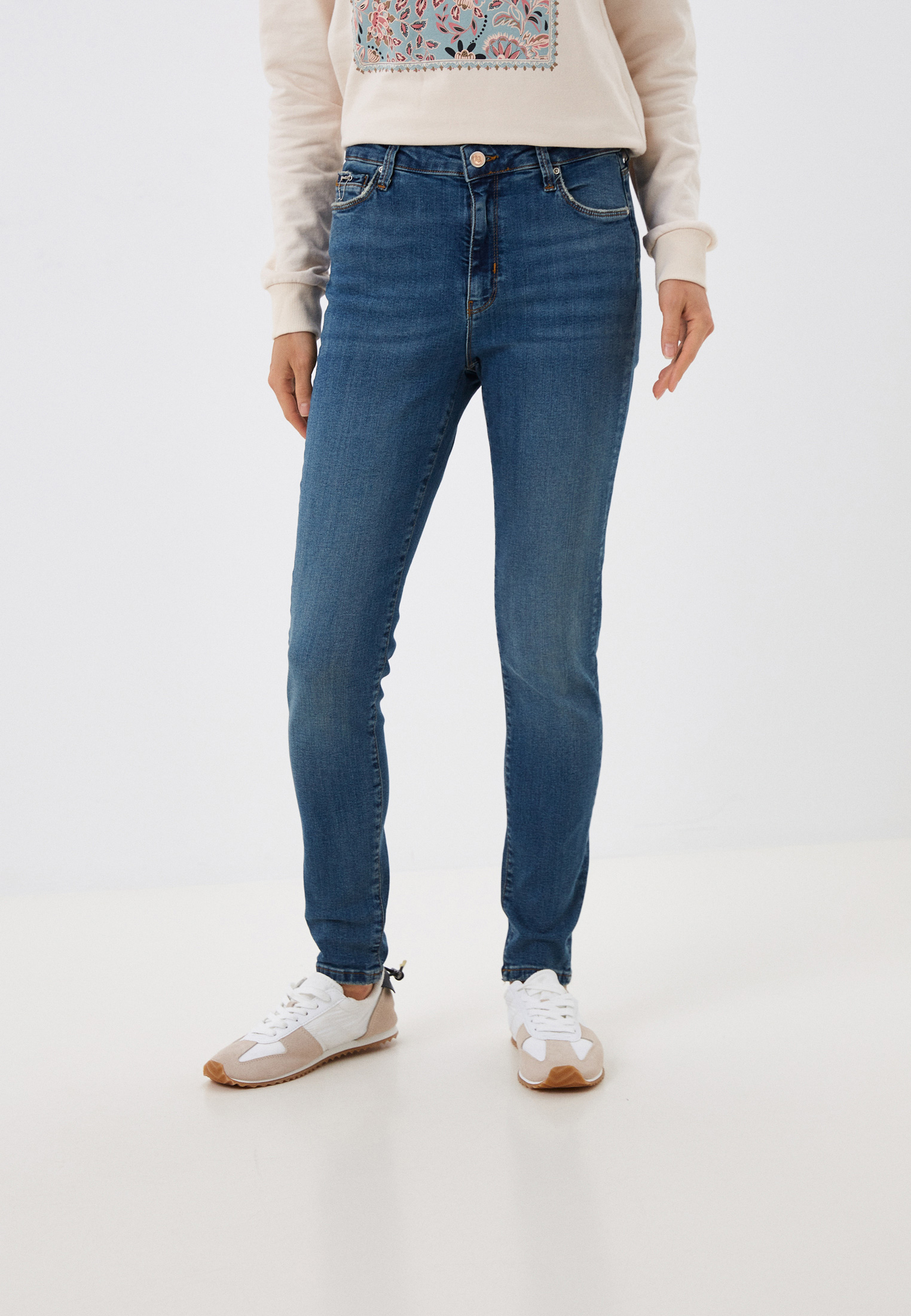Джинсы colin's магазин. Голубые джинсы коллинз. Джинсы colins straight fit. Джинсы colin's магазин. Джинсы colin's магазин.