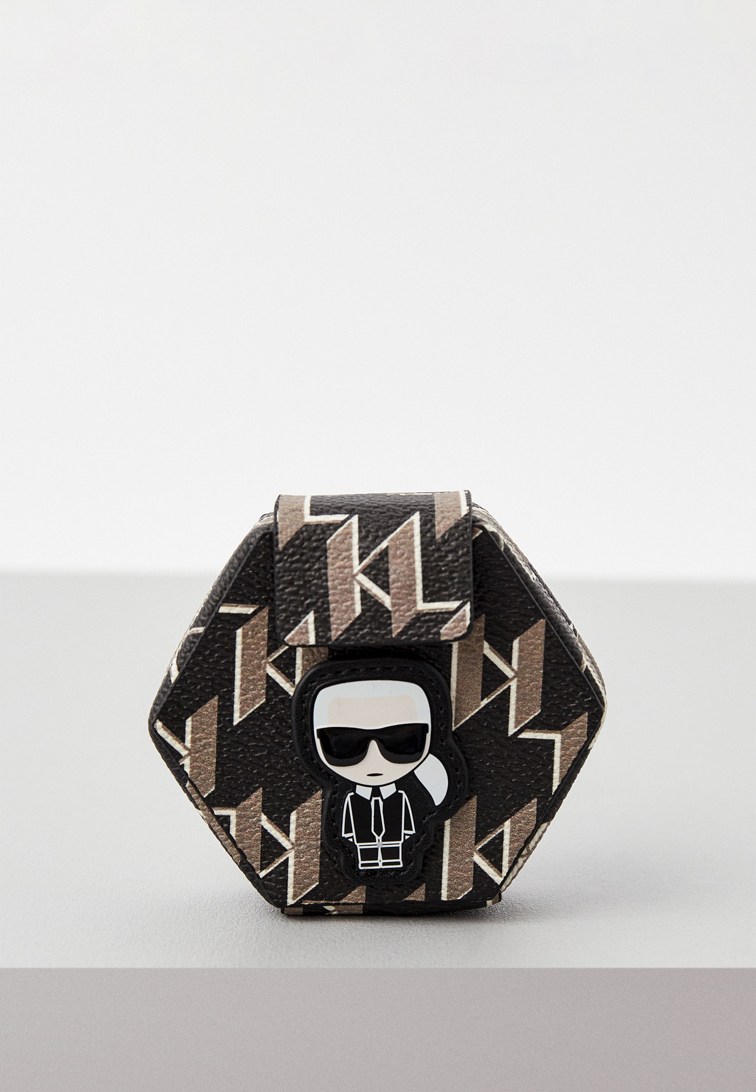 Брелок Karl Lagerfeld, цвет: черный, MP002XW0D2NN — купить в интернет ...