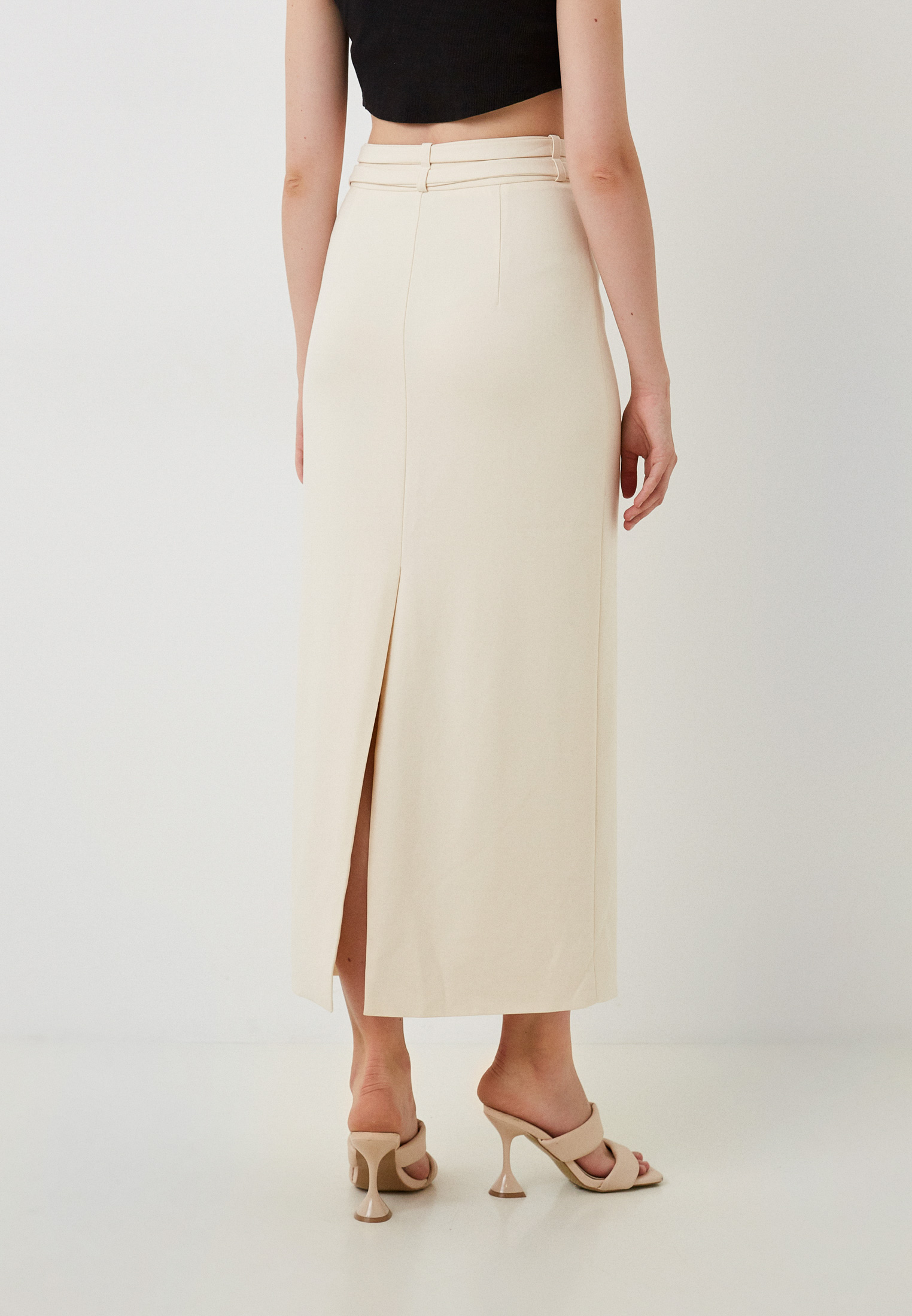 Брюки трикотажные зара палаццо. Adidas stella mccartney shorts. Юбка 12 storeez. Mulier одежда. Слипоны под широкие длинные шорты.