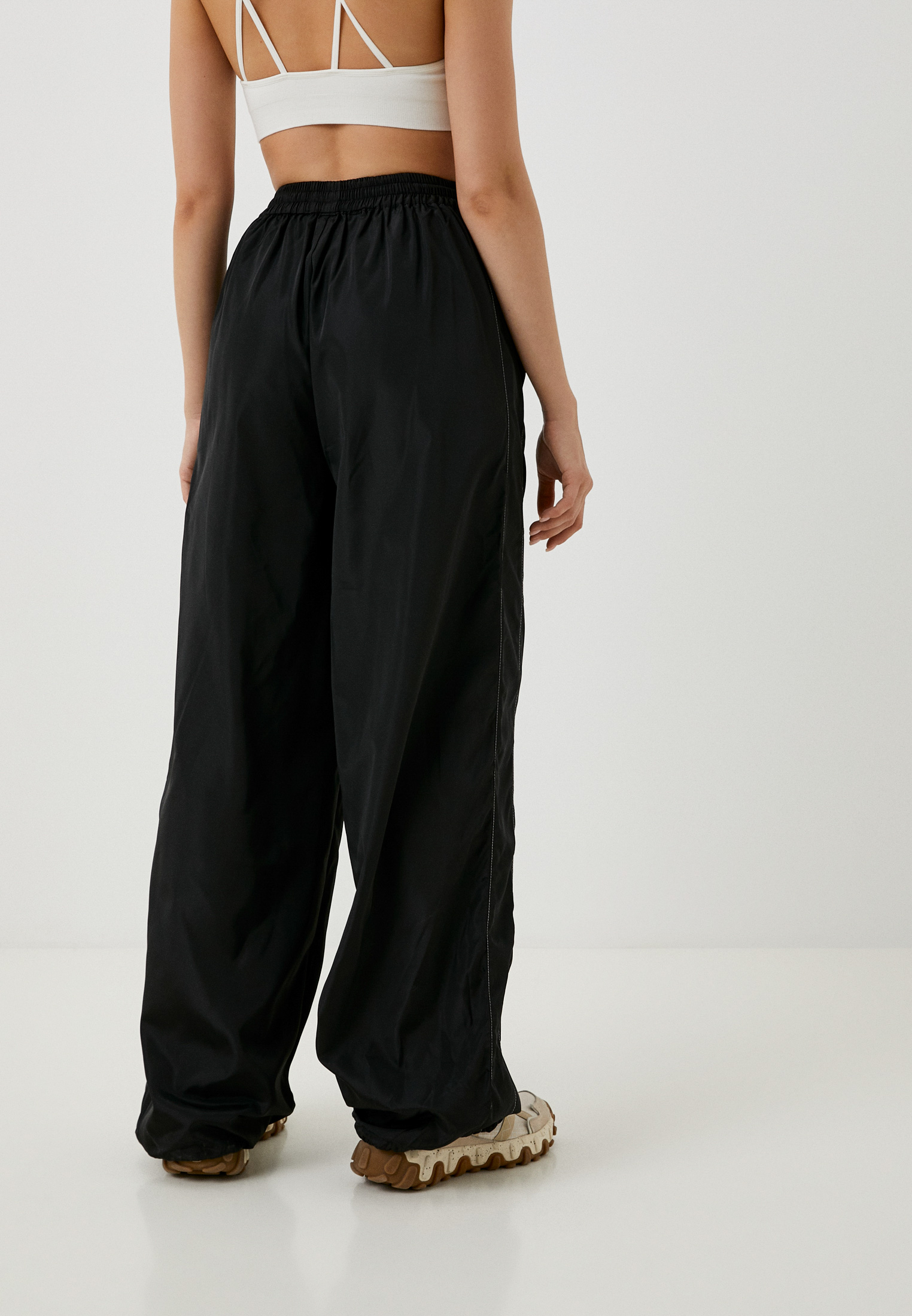 Антига одежда. Mulier одежда. Скинни карго. Mulier одежда. Брюки скинни страдивариус.