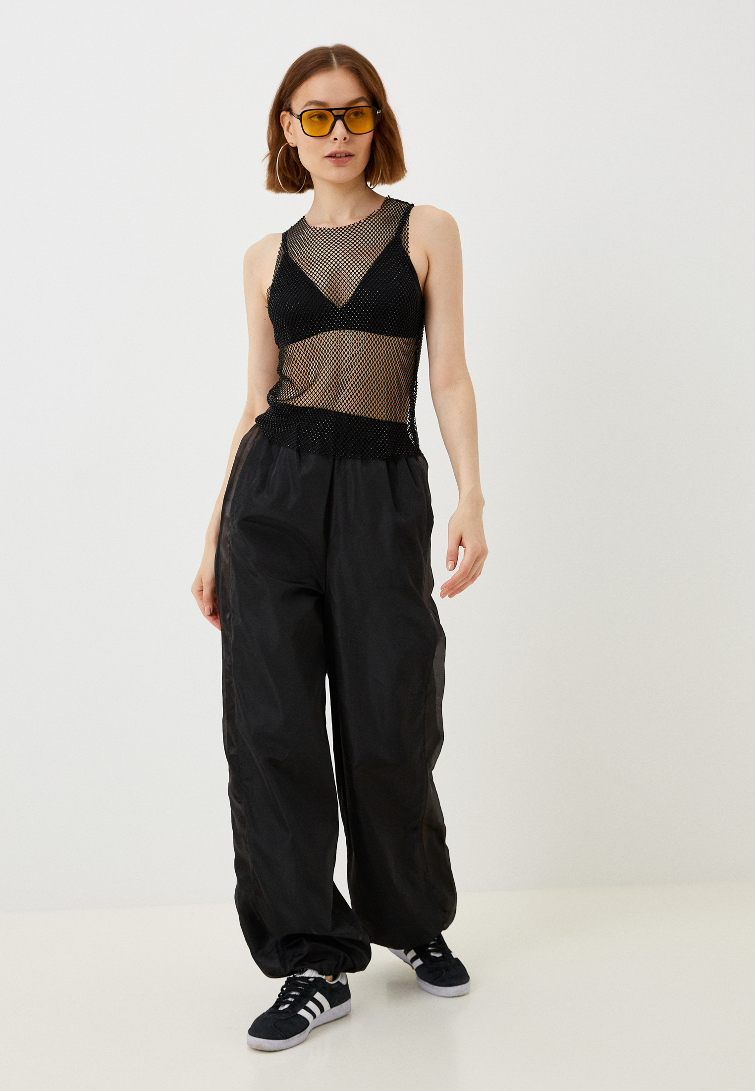 В юбке в ламоде. Mulier одежда. Женские шорты reebok classic natural dye. Mulier одежда. Розовые шорты бифри женские.