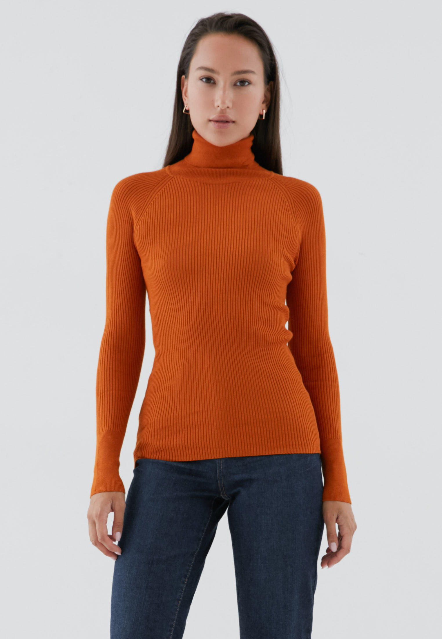 Оранжевый exclusive sale. Оранжевый exclusive sale. Футболка бифри женская. Платье zara оранжевое. Befree футболка оранжевая.