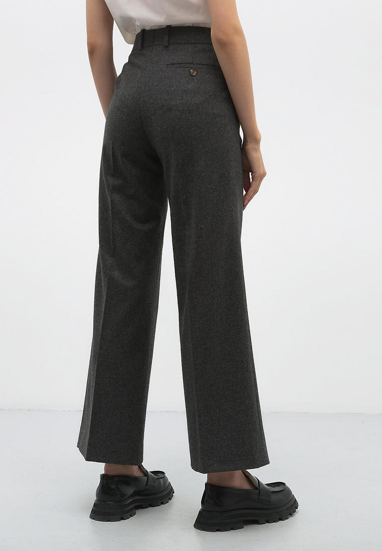 Брюки сели в длину. Брюки celine с резинкой. брюки celine wb. celine штаны женские. брюки селин на резинке.