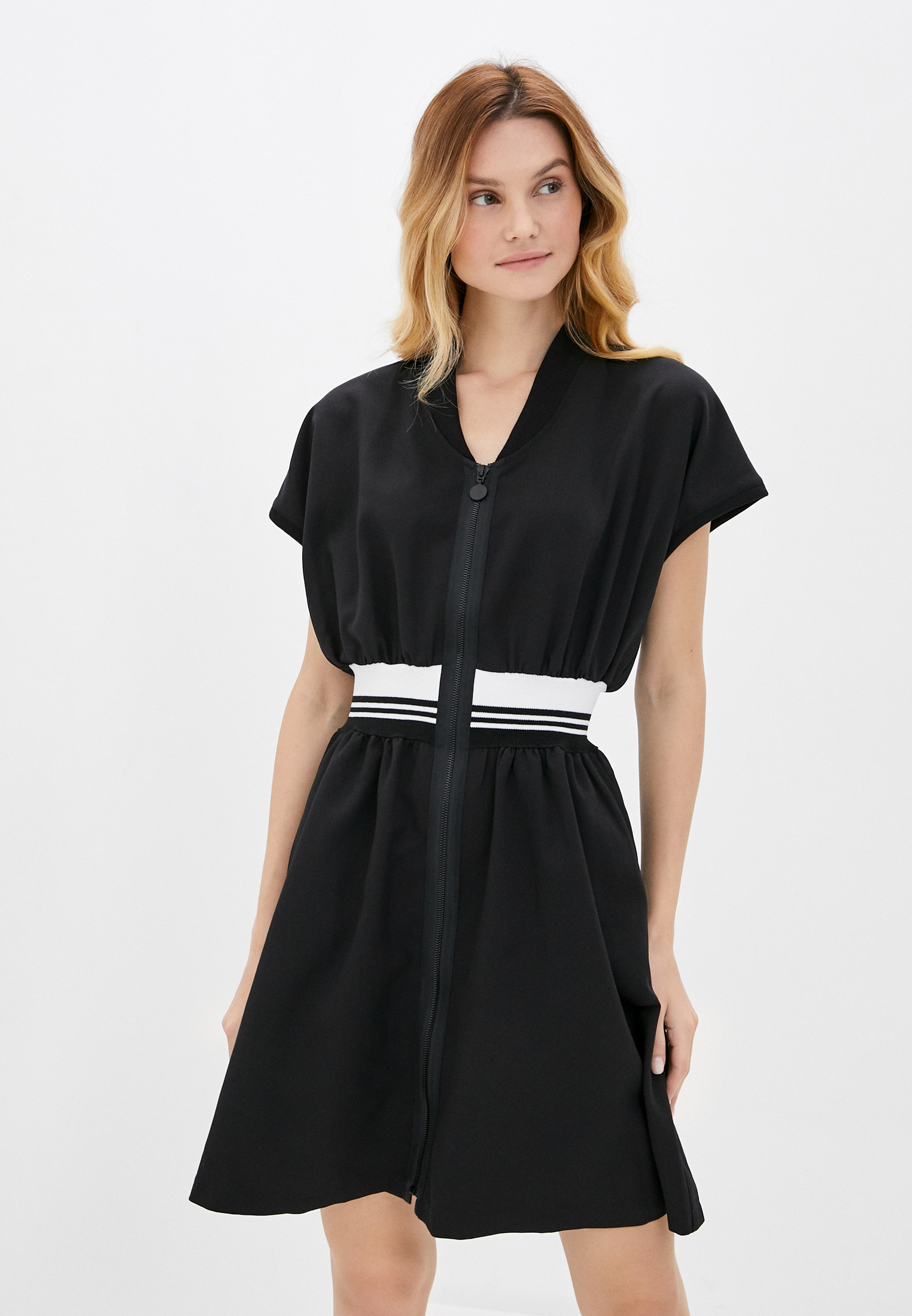 Платье Lezzarine купить за 4 990 ₽ в интернет-магазине Lamoda.ru