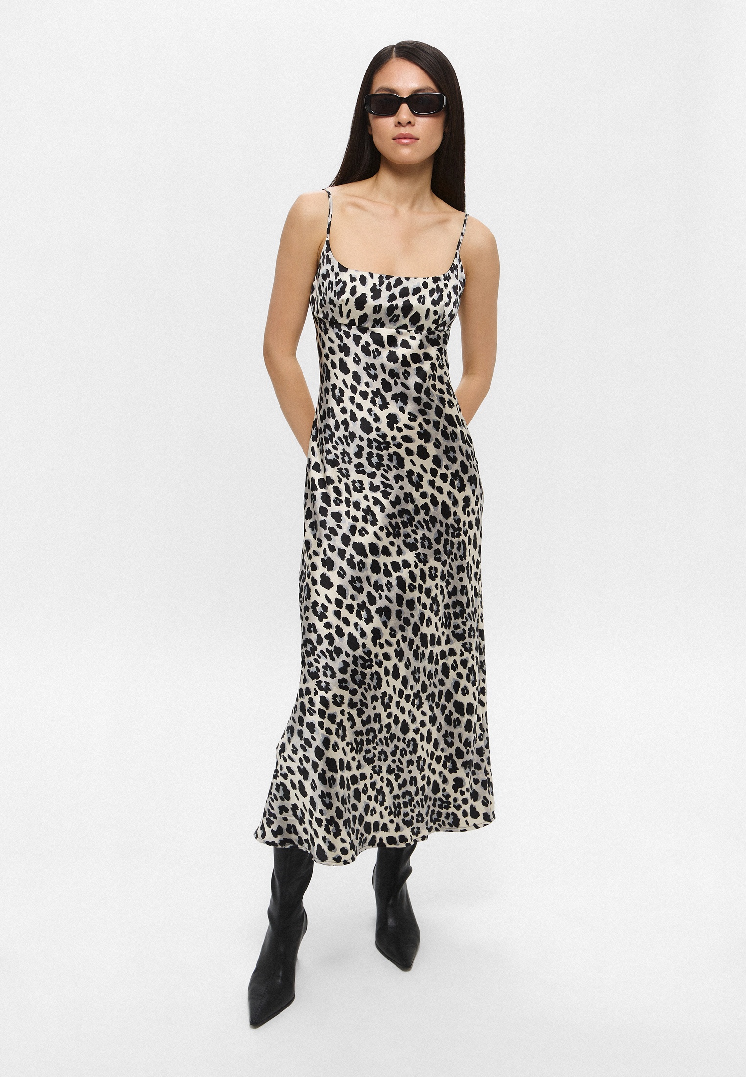 Платье Befree Woman Mix&Match, цвет: бежевый, MP002XW12JXN — купить в ...
