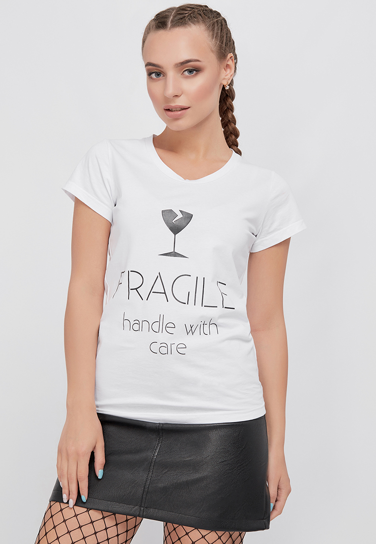 Nothing but love video. Nothing but love. Nothing but love перевод. Juventa art. I regret nothing футболка.