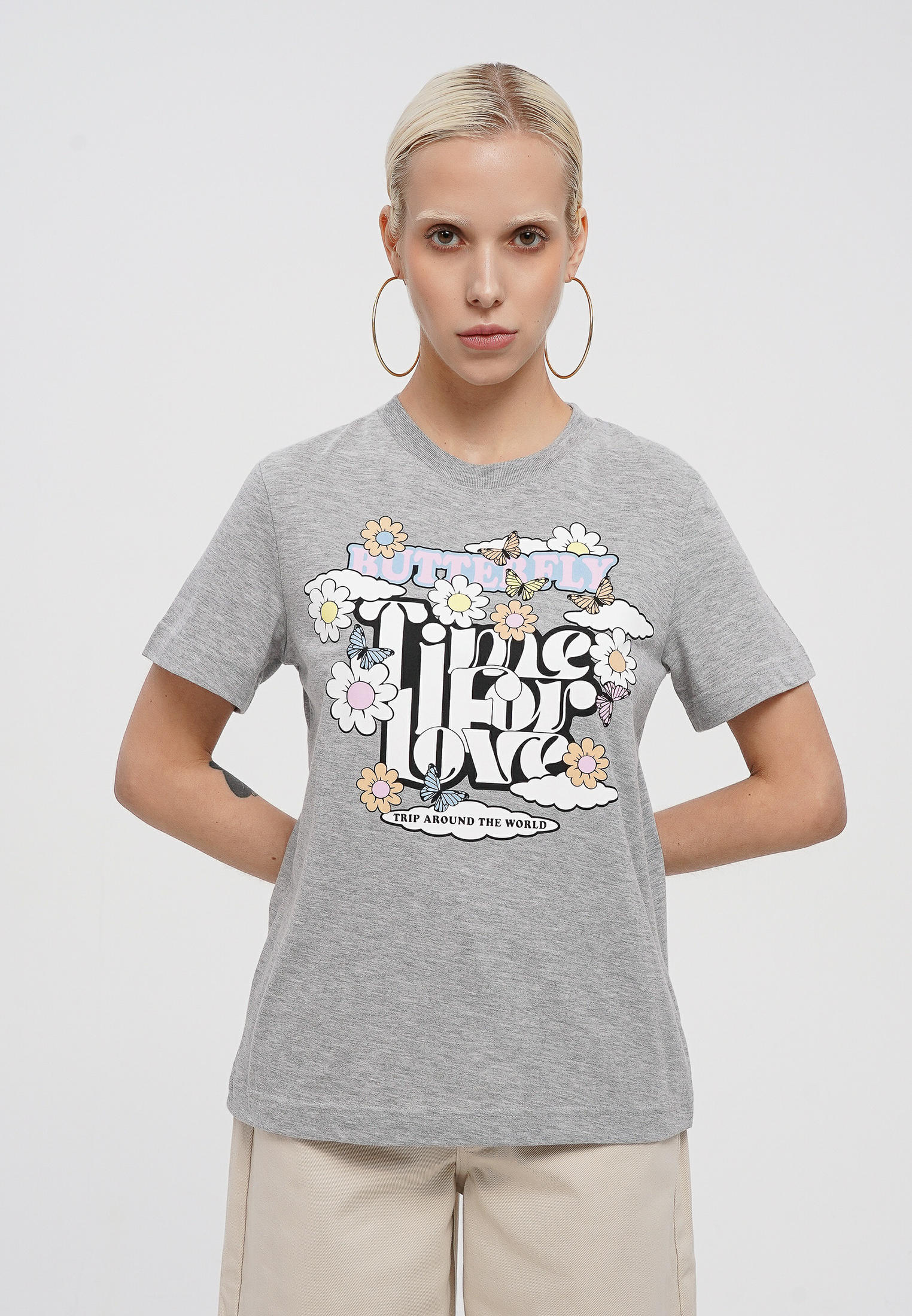 Футболка Твое, цвет: серый, MP002XW1726S — купить в интернет-магазине ...