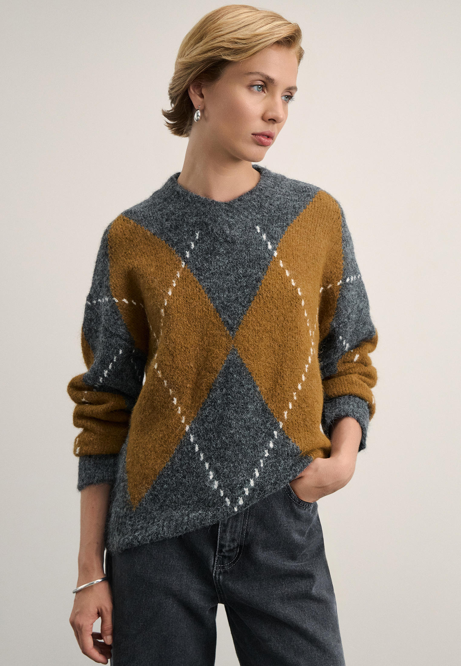 ZarinaДжемпер