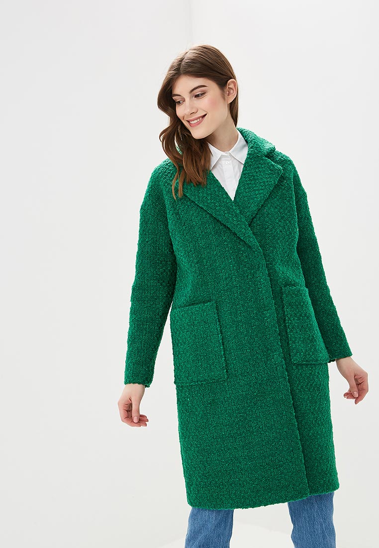 Зеленое пальто купить. Зеленое пальто. Зелёное пальто женские. Пальто демисезонное зеленое. Пальто женское демисезонное зеленое.