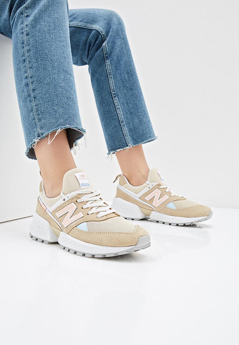New balance 996 кожаные бежевые. Нью. New balance 574 женские бежевые. New balance бежевые. Кеды нью баланс женские бежевые.