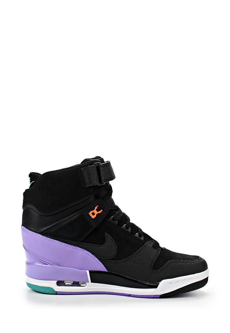 Nike WMS AIR REVOLUTION SKY HI