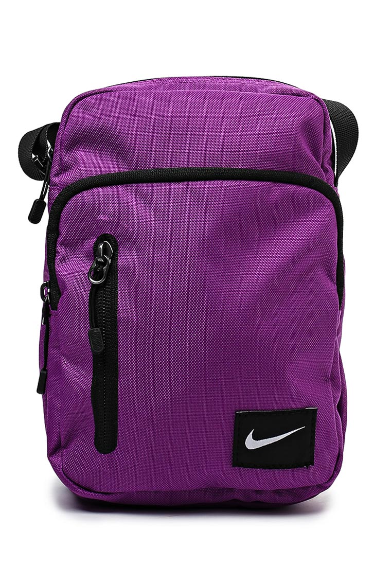 Nike core small items 2.0 sale
