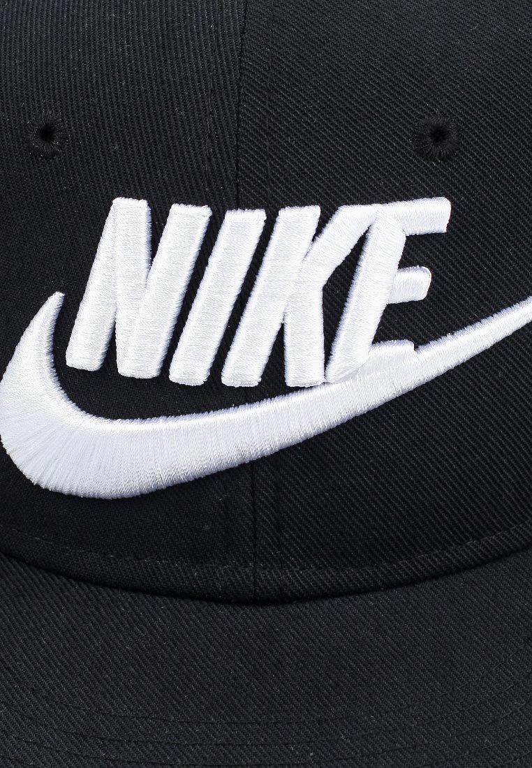 Найк челябинск. Ni464ebmpxf4 найк. Найк найк. Найк лейбл. Логотип фирмы Nike.
