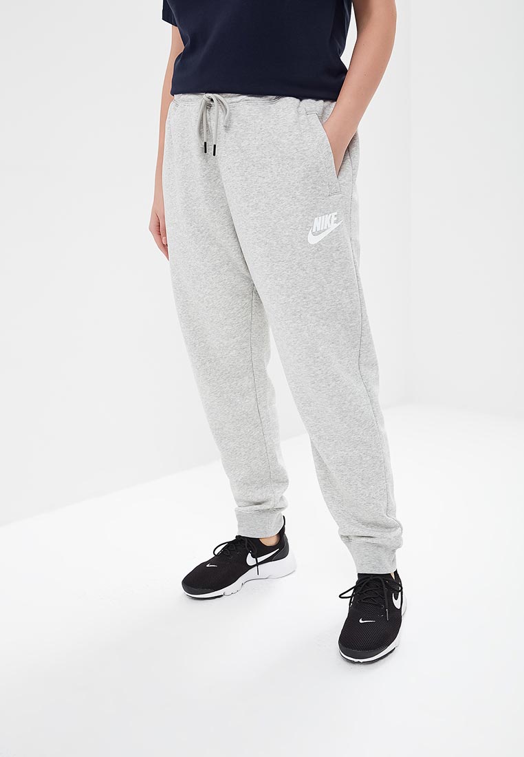 Спортивные штаны Nike Oversize