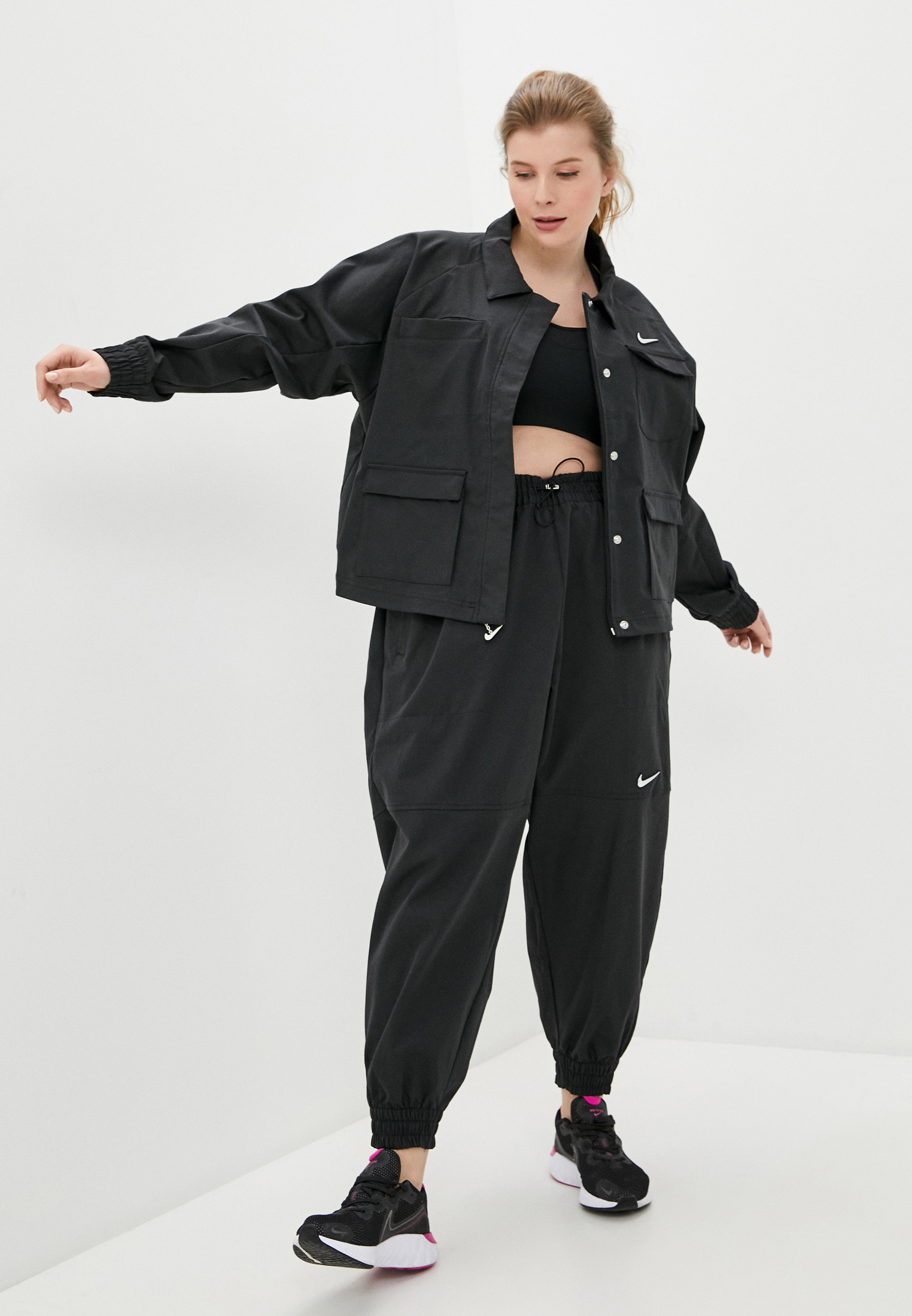 Куртка Nike W NSW SWSH JKT WVN PLUS, цвет: черный, NI464EWLYWN0 — купить в  интернет-магазине Lamoda