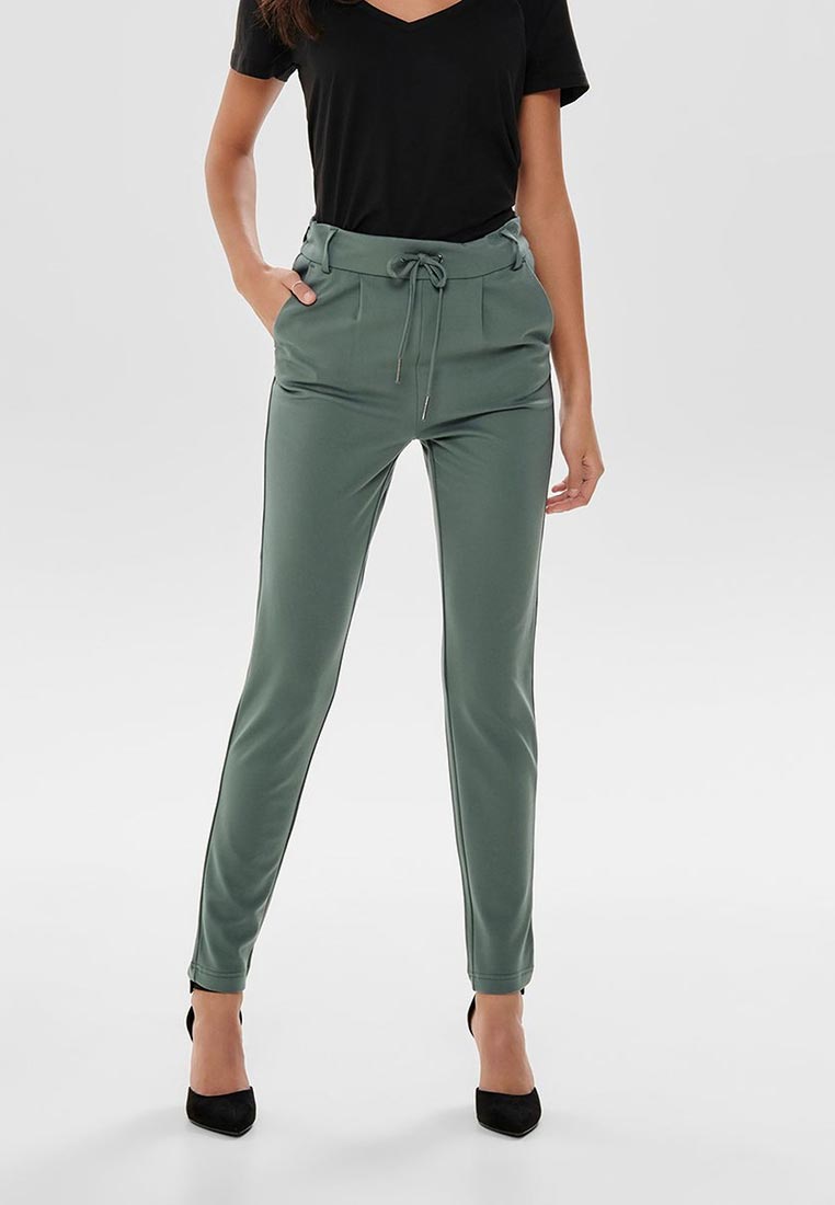 Штаны на весну. Штаны на весну. Штаны весенние показать женские. Модные брюки женские. Штаны на весну.