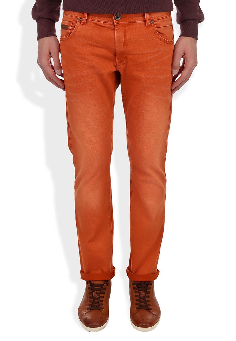 Джинс boss orange 25 мужские. Модные женские оранжевые джинсы. Оранжевые джинсы для мальчика. Ярко оранжевые джинсы женские. Оранжевые джинсы.