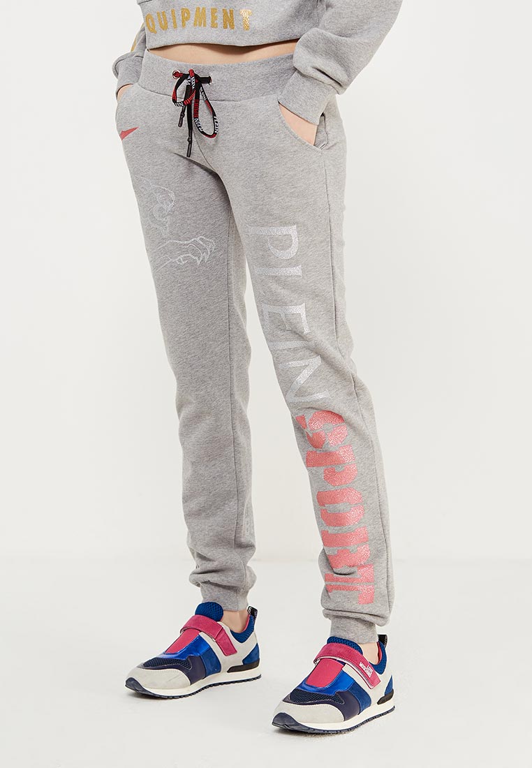 Sport grey. Штаны plein Sport. Женские брюки +спортивные plein Sports. Плейн спорт брюки женские. Plein Sport collection 0.0 фото.