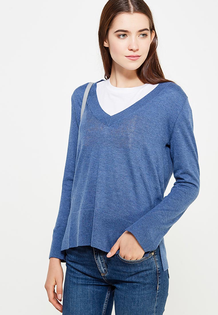 Купить джемпер недорого. Кучинелли голубой пуловер. Голубой свитер женский купить.